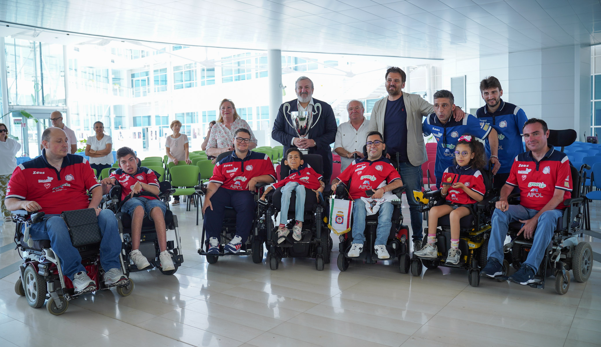 Galleria Emiliano riceve la squadra 