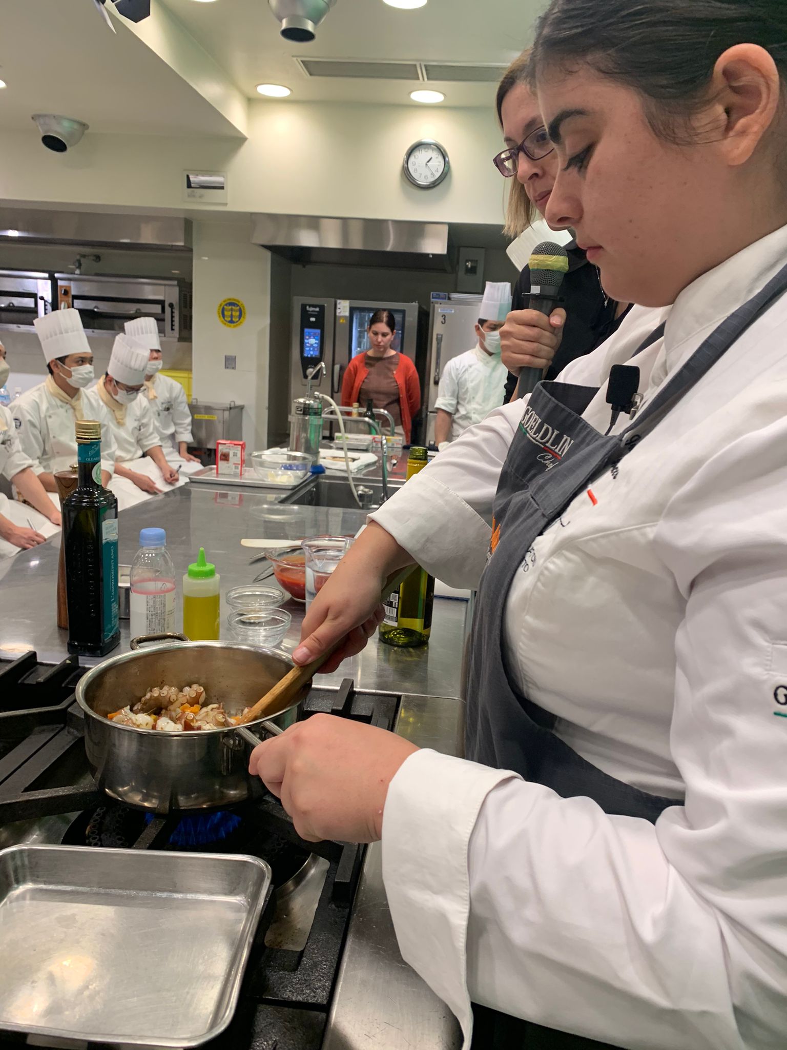 Galleria MASTERCLASS DELLA CHEF PUGLIESE MARROCCO NEL PRESTIGIOSO “HATTORI NUTRITION COLLEGE” DI TOKYO - Diapositiva 17 di 22