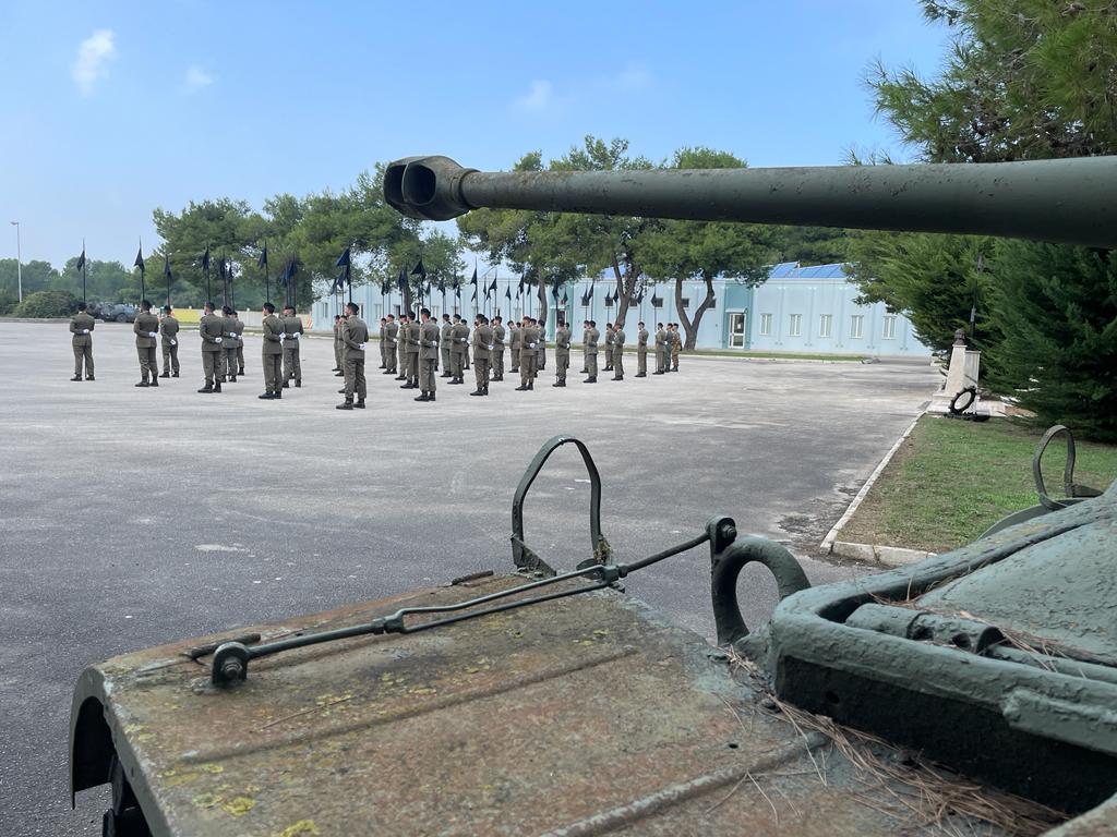 Galleria Il Capo di Stato Maggiore dell’Esercito incontra il Presidente Emiliano - Diapositiva 1 di 13