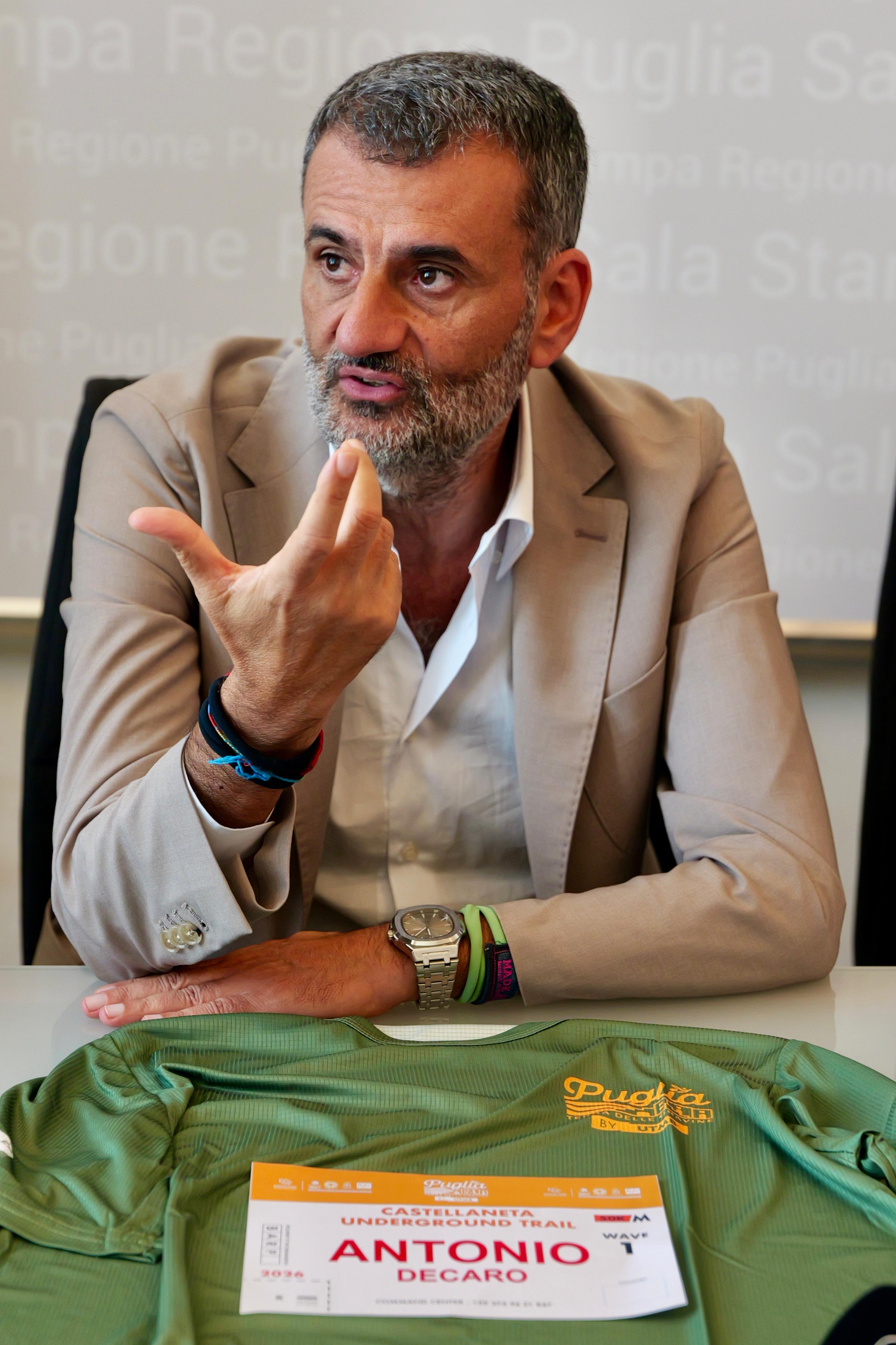 Galleria Presentata la seconda edizione di “Puglia By UTMB – Terra Delle Gravine”: dal 23 al 25 ottobre cinque gare internazionali dai Sassi di Matera al Mar Ionio - Diapositiva 1 di 10