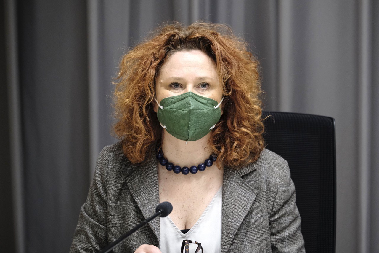 Galleria Le donne di Giunta e Consiglio regionale alzano la voce: “Unite per essere sempre più determinanti nella politica pugliese, senza lasciarsi intimidire da gesti vili e gravi offese” - Diapositiva 7 di 11