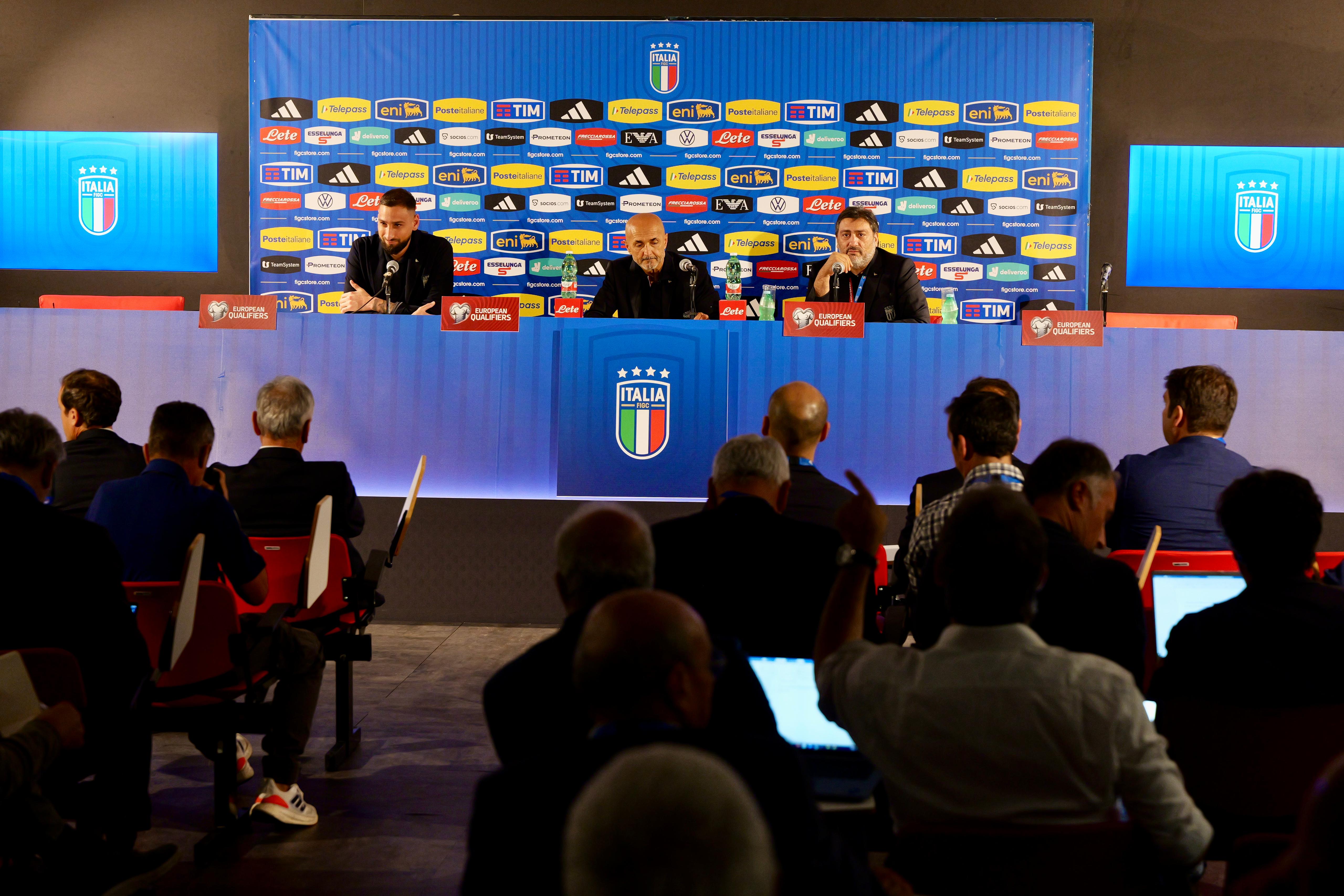 Galleria Sport, accoglienza e bellezza: la forza della Puglia al centro della partnership tra Regione e FIGC - Diapositiva 2 di 4