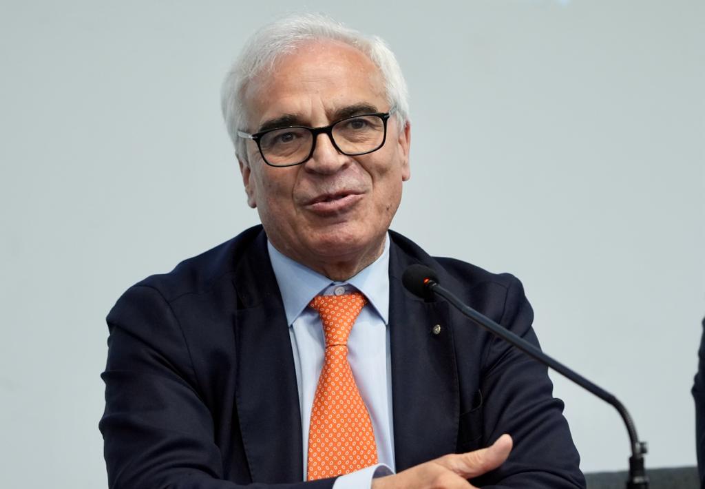 Galleria Il 118 ASL Bari cambia volto: ecco 55 nuove ambulanze  e 462 operatori assunti a tempo indeterminato in Sanitaservice - Diapositiva 9 di 21