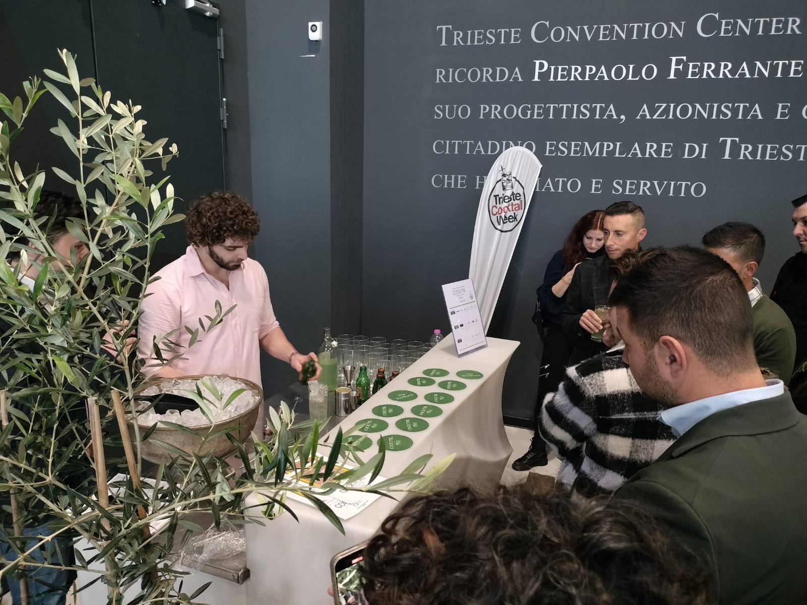 Galleria Olio capitale di Trieste, la Puglia mette in mostra l’eccellenza olearia - Diapositiva 3 di 8