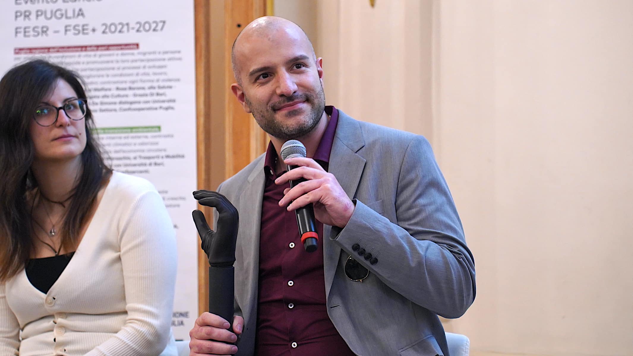 Galleria L’Europa ti cambia la vita: presentata la programmazione regionale della Puglia dei fondi UE Fesr e Fse+ 2021-2027 - Diapositiva 2 di 11