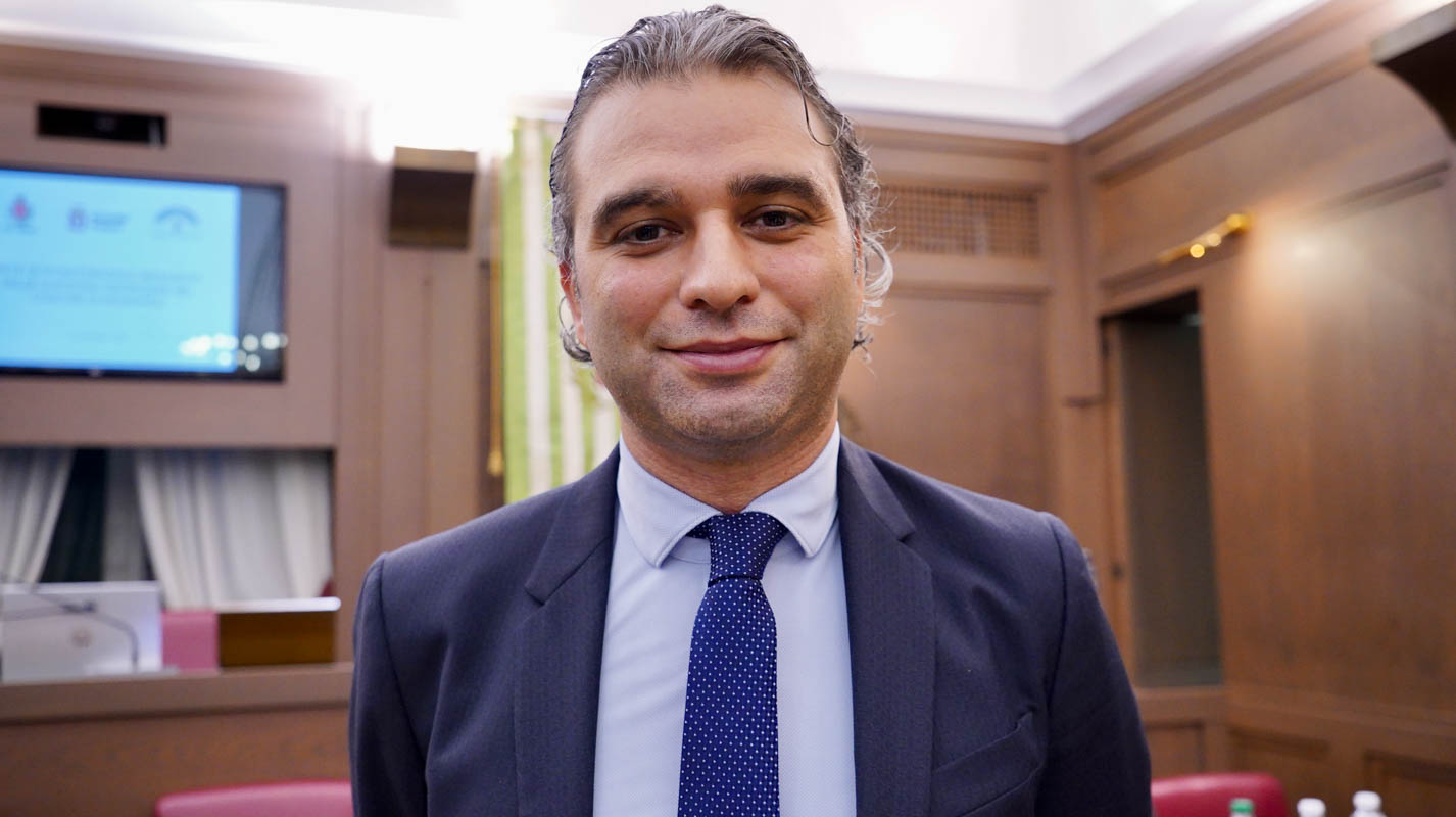 Galleria EMISSIONI ODORIGENE A MONOPOLI, EMILIANO E MARASCHIO:  “ATTIVITÀ DI MONITORAGGIO A GARANZIA DI CITTADINI E IMPRESE PER TUTELARE LA SALUTE DI TUTTI”. - Diapositiva 5 di 12