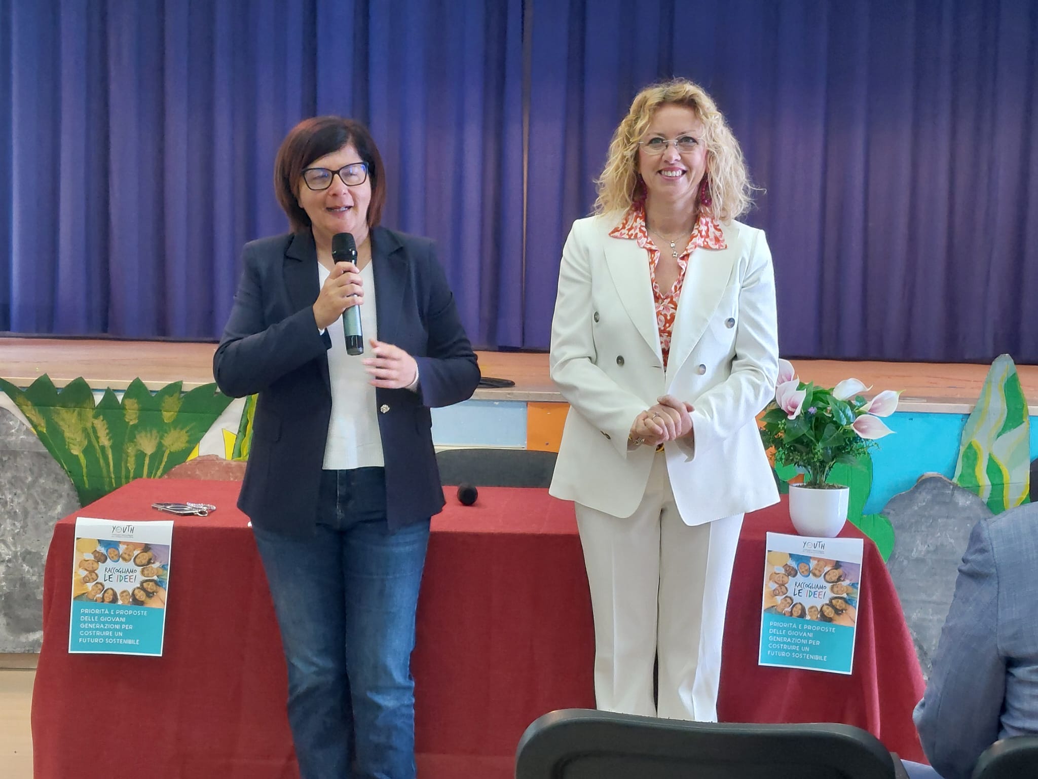 Galleria Anche i bambini possono essere cittadini attivi e partecipare alla costruzione di un presente e un futuro sostenibili: l’Assessorato regionale all’Ambiente e al Clima oggi impegnato in due eventi rivolti alle scolaresche - Diapositiva 1 di 5