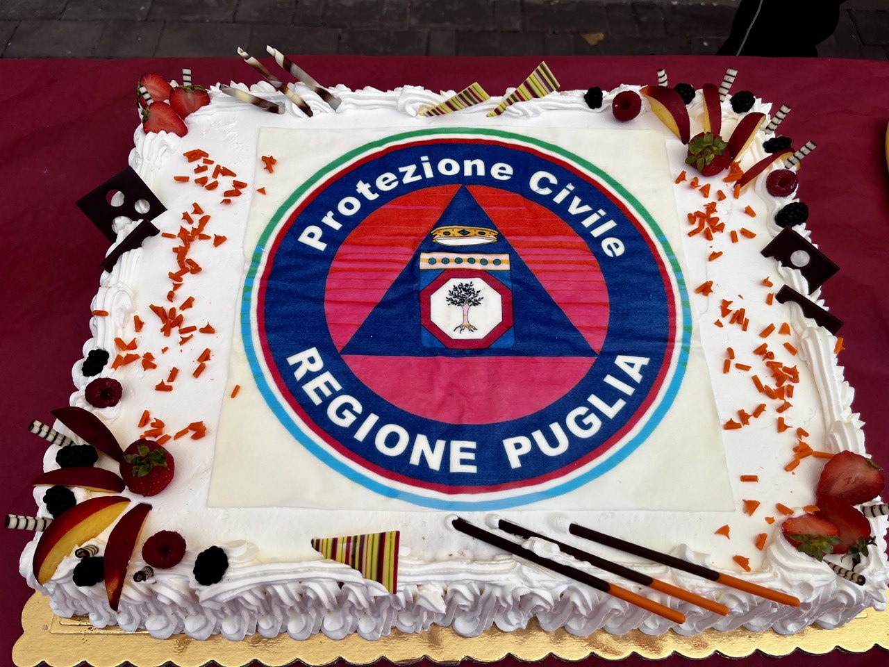 Galleria Il presidente Emiliano ha inaugurato il presidio logistico operativo territoriale di Castellaneta Marina, secondo PLOT di Protezione Civile a diventare operativo - Diapositiva 9 di 15