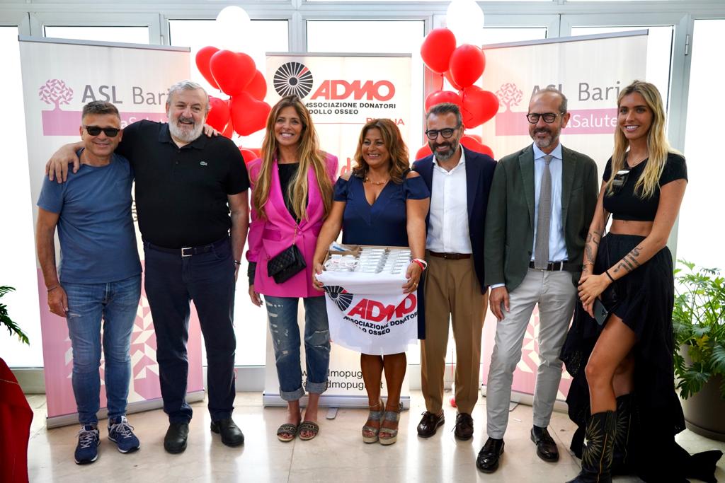 Galleria Al via la campagna regionale itinerante per reclutare potenziali donatori di midollo osseo: la testimonial è Arianna Mihajlovic - Diapositiva 2 di 15