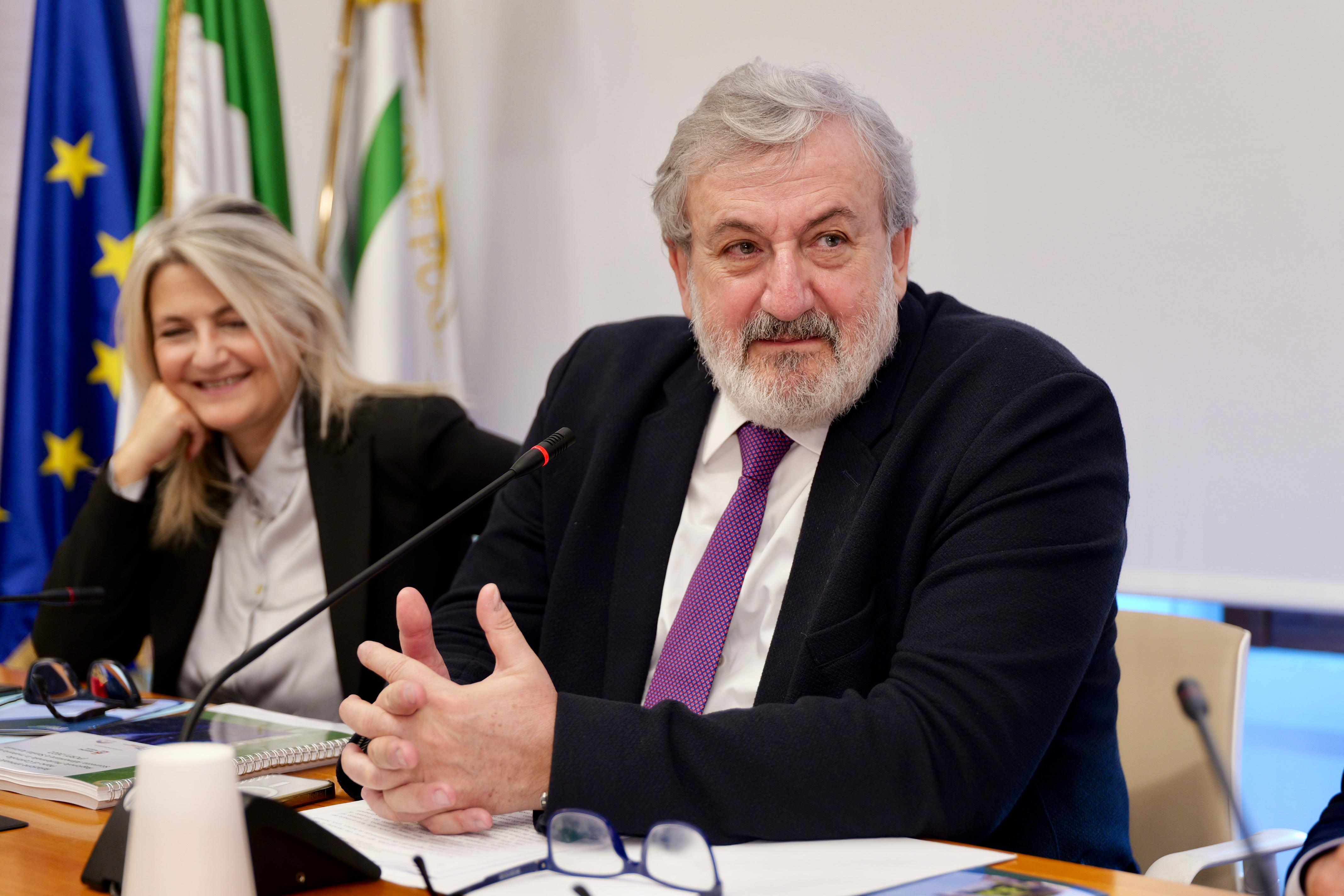 Galleria Sicurezza alimentare, presentato spot prodotto da Alessandro Piva  per promuovere i risultati del Piano di controllo regionale - Diapositiva 8 di 9