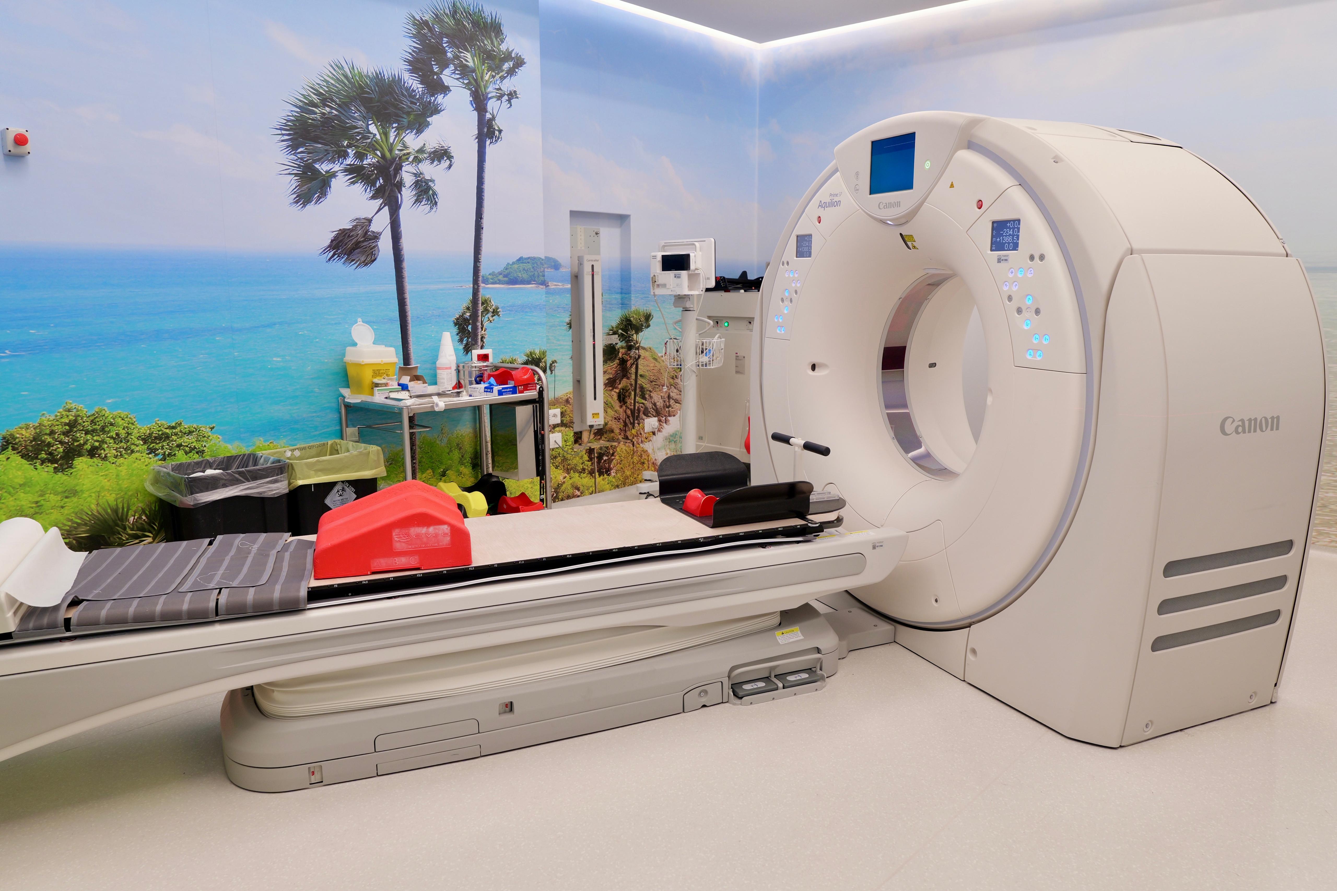 Galleria ASL BRINDISI, EMILIANO A FIRMA CONTRATTI SANITASERVICE E ALL’OSPEDALE PERRINO PER NUOVI APPARECCHI DI MEDICINA NUCLEARE E RADIOTERAPIA - Diapositiva 6 di 22