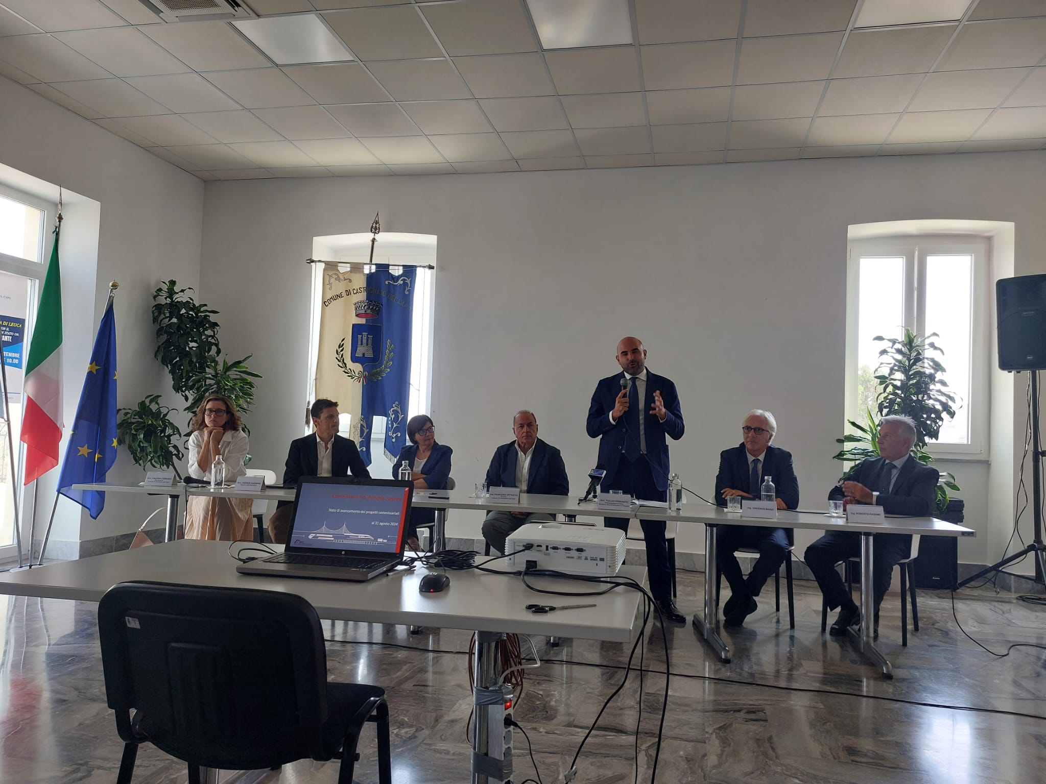 Galleria Trasporti e infrastrutture in Salento, l’assessore Ciliento ha partecipato all’incontro con il sottosegretario Ferrante a Castrignano del Capo - Diapositiva 3 di 5