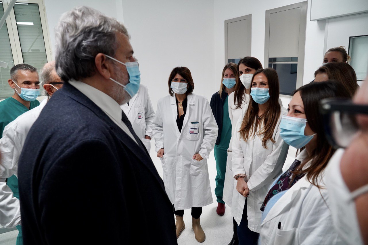 Galleria  Nuovi centri di Genetica Medica e Medicina Fetale della Asl Bari:  nasce un unico e modernissimo Polo di livello nazionale - Diapositiva 5 di 9