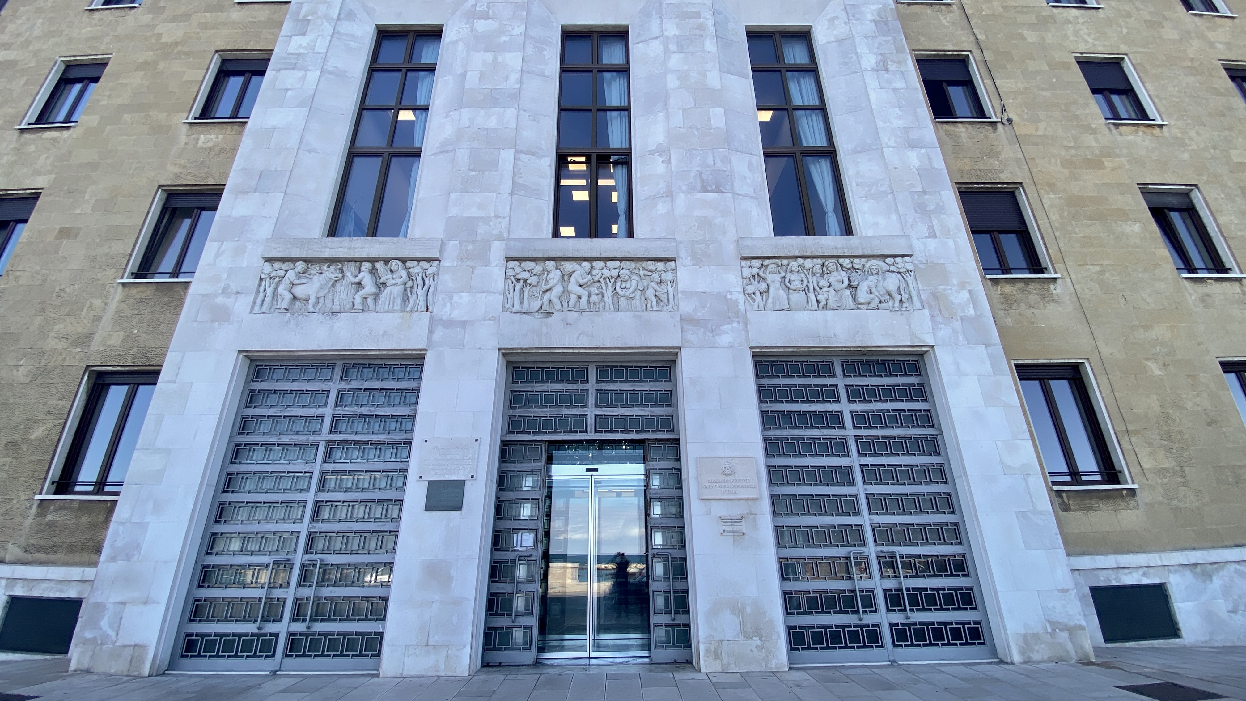 Galleria LATTIERO-CASEARIO: SIGLATO IL PROTOCOLLO D’INTESA PER LA VALORIZZAZIONE DEL SETTORE, PENTASSUGLIA: “UN PASSO STORICO NEL SEGNO DELLA RESPONSABILIZZAZIONE DI TUTTI GLI ATTORI DELLA FILIERA” - Diapositiva 4 di 6