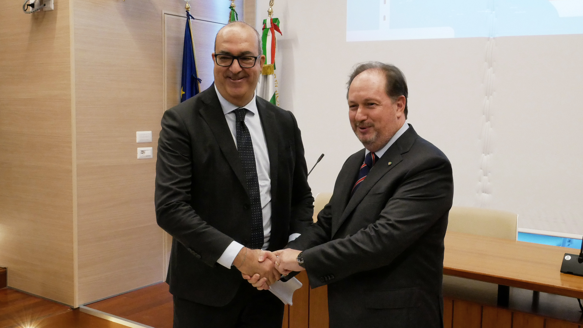 Galleria Nautica in Puglia, dati e prospettive. Emiliano: “Grazie a un costruttivo lavoro di squadra abbiamo riposizionato i porti pugliesi tra i migliori porti italiani” - Diapositiva 9 di 11