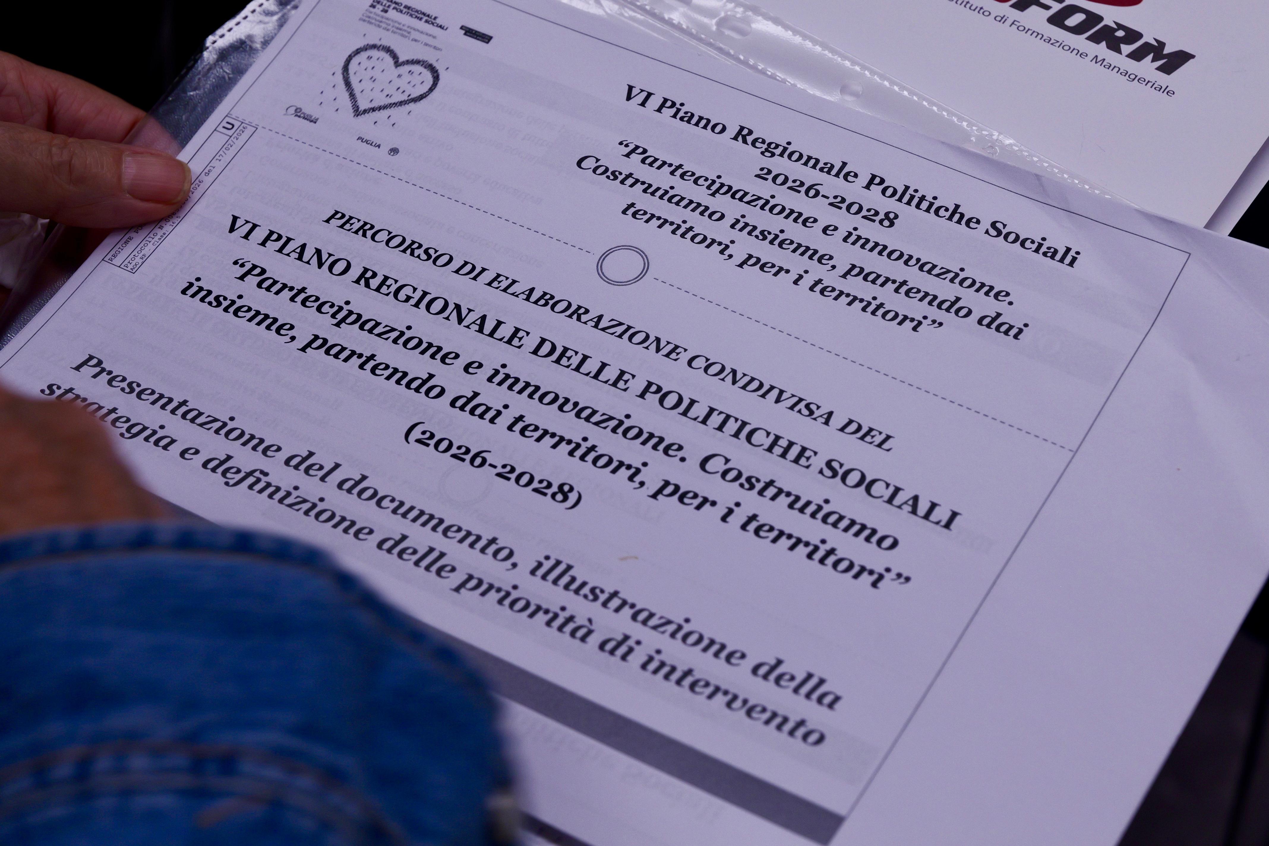 Galleria Politiche Sociali 2026-2028, presentato il VI Piano Regionale: oltre 1 miliardo di euro la dotazione per il triennio - Diapositiva 1 di 11