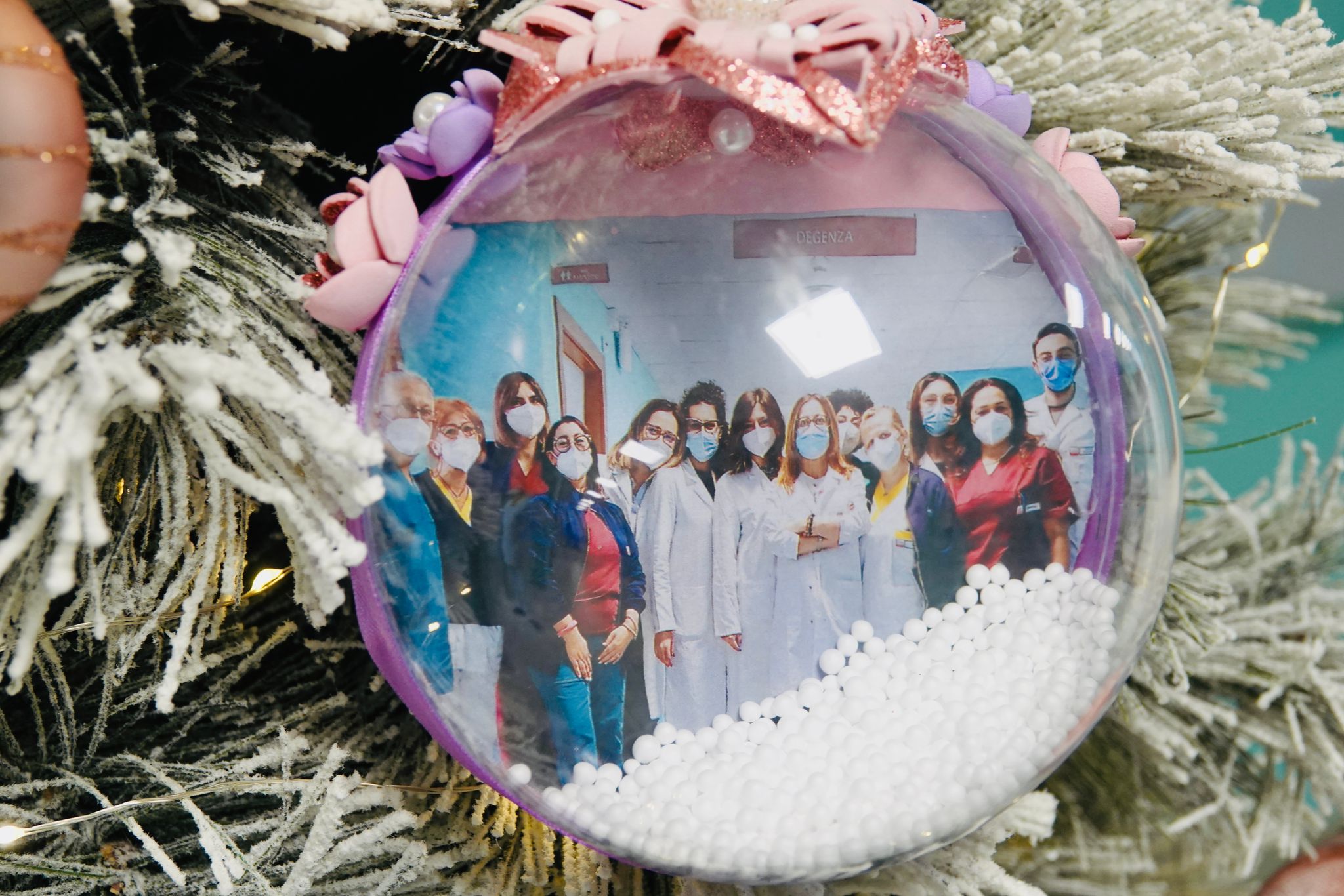 Galleria FRANCAVILLA FONTANA, IL PRESIDENTE EMILIANO INAUGURA IL REPARTO DI ONCOLOGIA DELL'OSPEDALE 