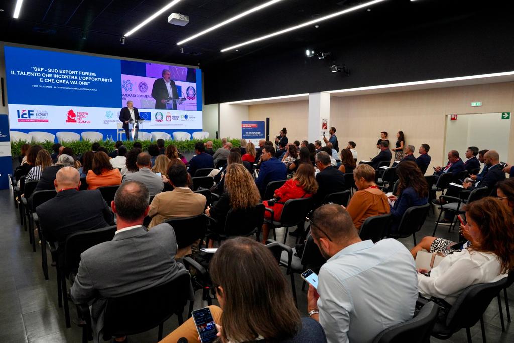 Galleria FDL 2023. “SEF - Sud Export Forum”, FIRMATO PROTOCOLLO D'INTESA TRA REGIONE PUGLIA, NUOVA FIERA DEL LEVANTE, FORUM ITALIANO DELL’EXPORT E CAMERA DI COMMERCIO DI BARI - Diapositiva 9 di 15
