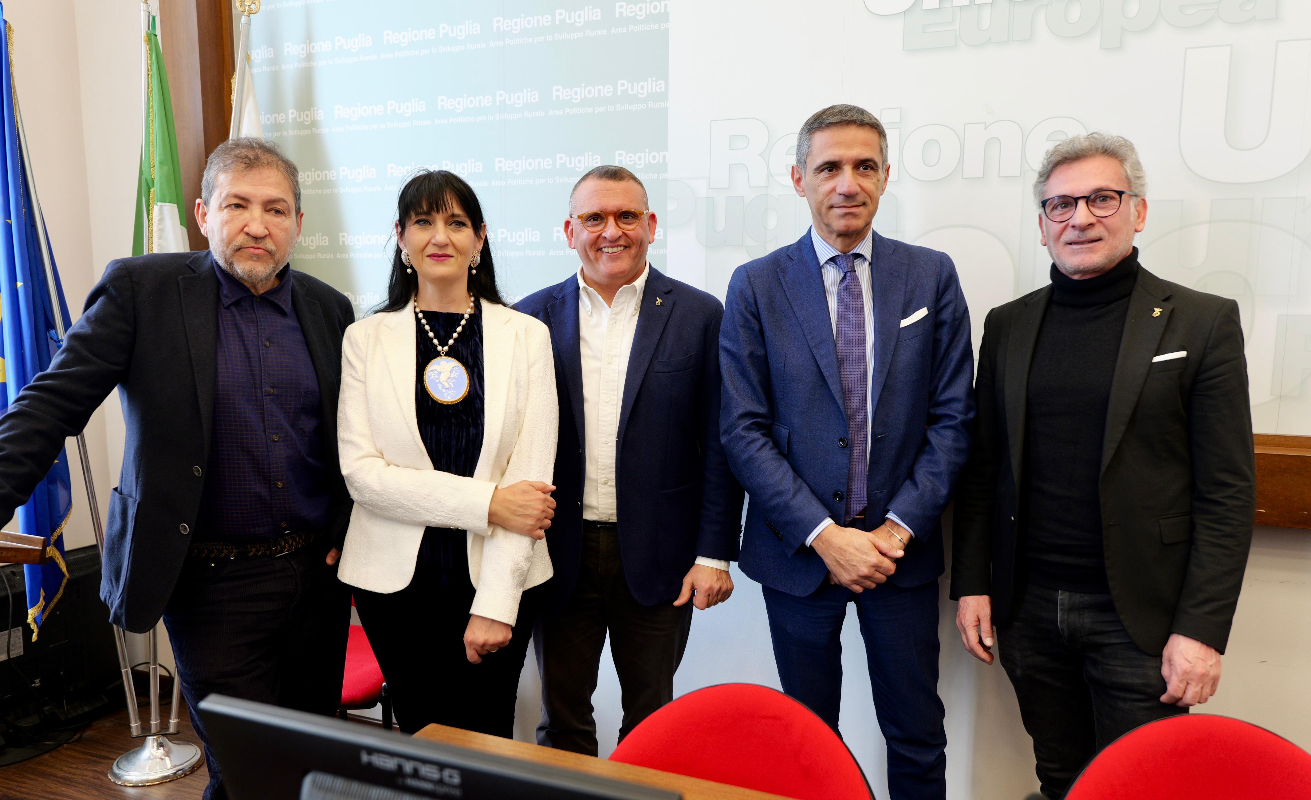 Galleria NASCE IL PORTALE PUGLIAEVOWORLD, TUTTA LA PUGLIA DELL’OLIO EXTRAVERGINE IN UN CLICK - Diapositiva 6 di 6