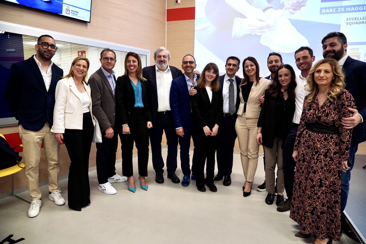 Galleria Emiliano e Piemontese alla Giornata dello Sport per Tutti. La Puglia si candida a Regione europea dello Sport 2026. Premiate 68 eccellenze sportive e presentato il Programma operativo sport 2023 - Diapositiva 8 di 14