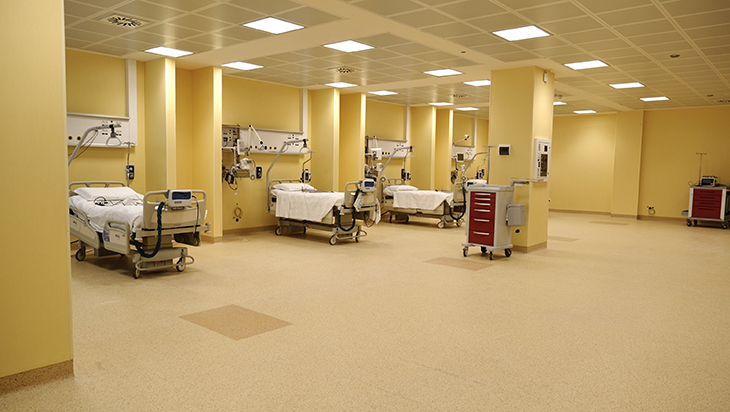 Galleria Il Dea di Lecce convertito in ospedale Covid-19, Emiliano: “Pronto ad accogliere i pazienti” - Diapositiva 4 di 17