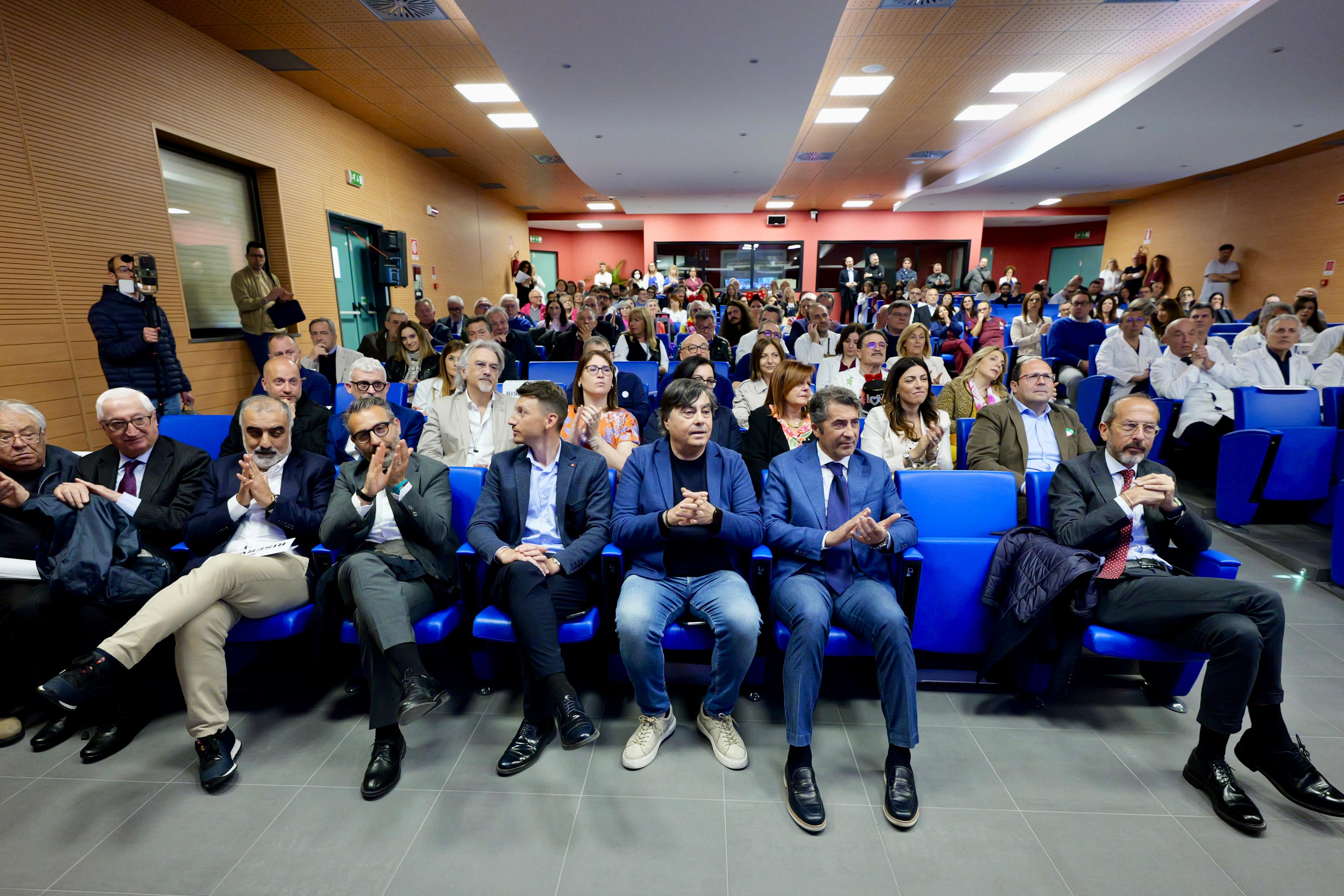 Galleria 2014-2024, l’Ospedale della Murgia compie dieci anni: un presidio diventato “grande” insieme al territorio - Diapositiva 4 di 15