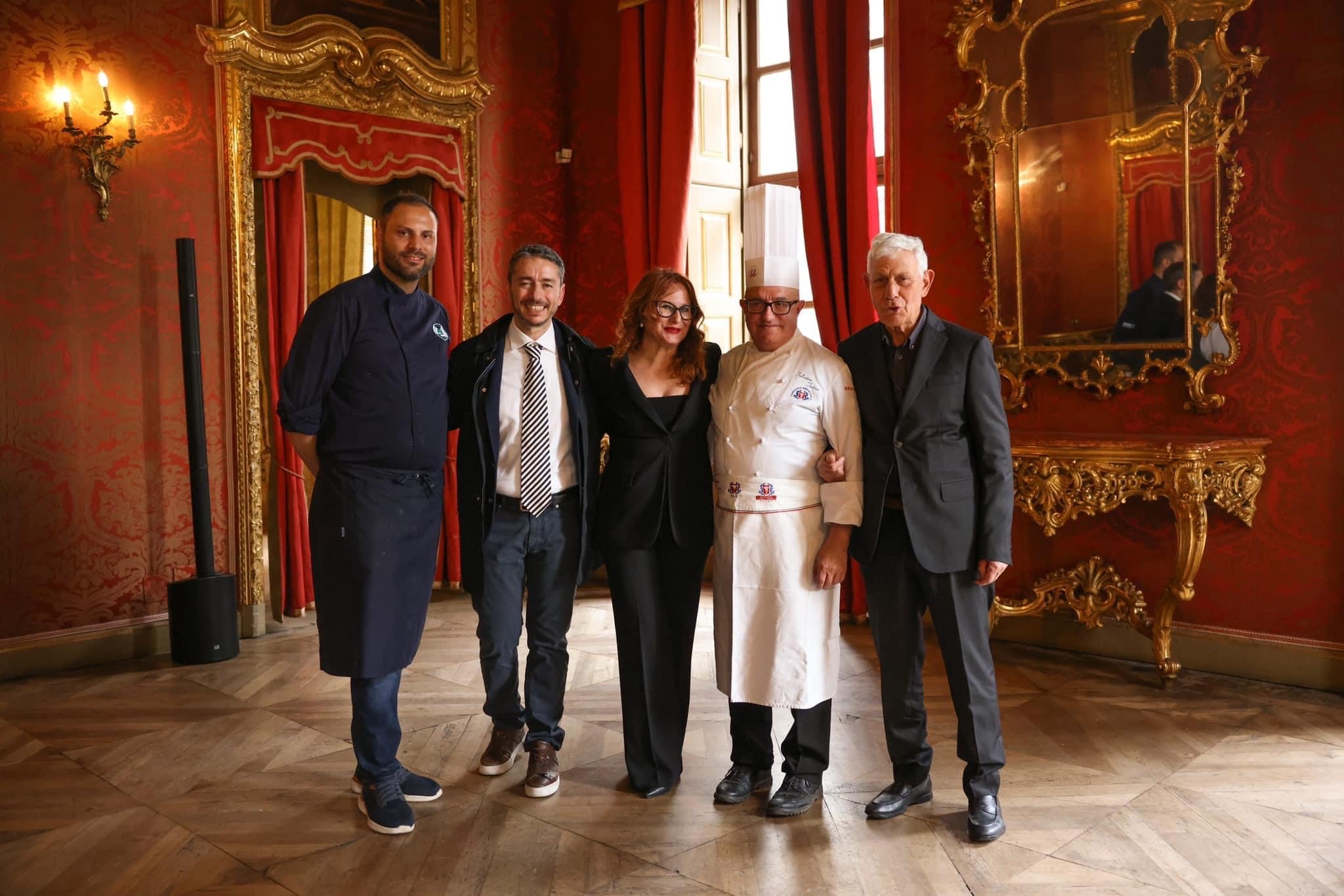 Galleria Di Bari ieri all’evento “I sapori della Puglia Imperiale sulle orme di Federico II” a Palazzo Saluzzo Paesana a Torino - Diapositiva 1 di 7