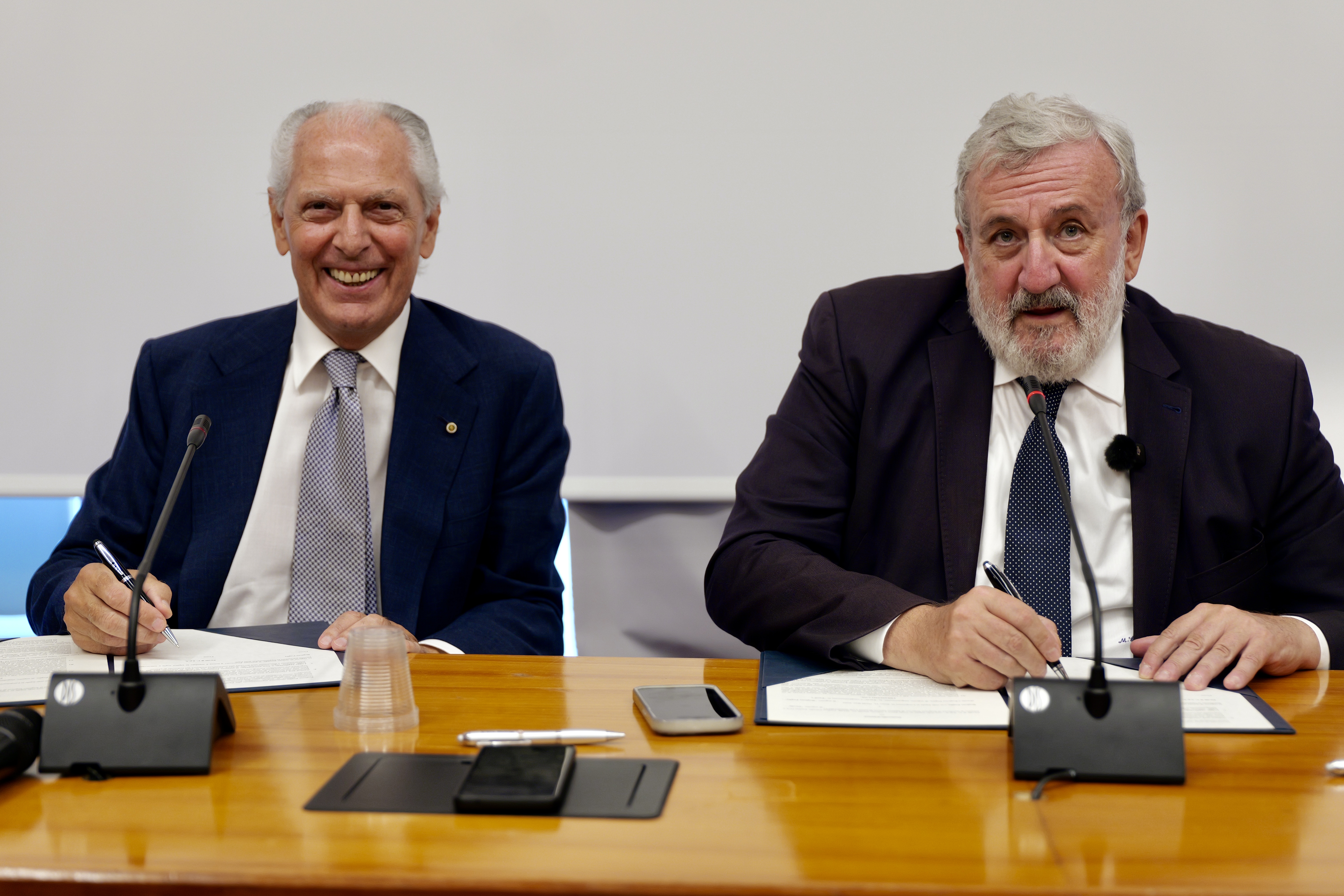 Galleria REGIONE PUGLIA E PIRELLI AVVIANO UN PROGETTO PILOTA PER IL MONITORAGGIO DELLE INFRASTRUTTURE STRADALI GRAZIE AL CYBER TYRE - Diapositiva 3 di 8