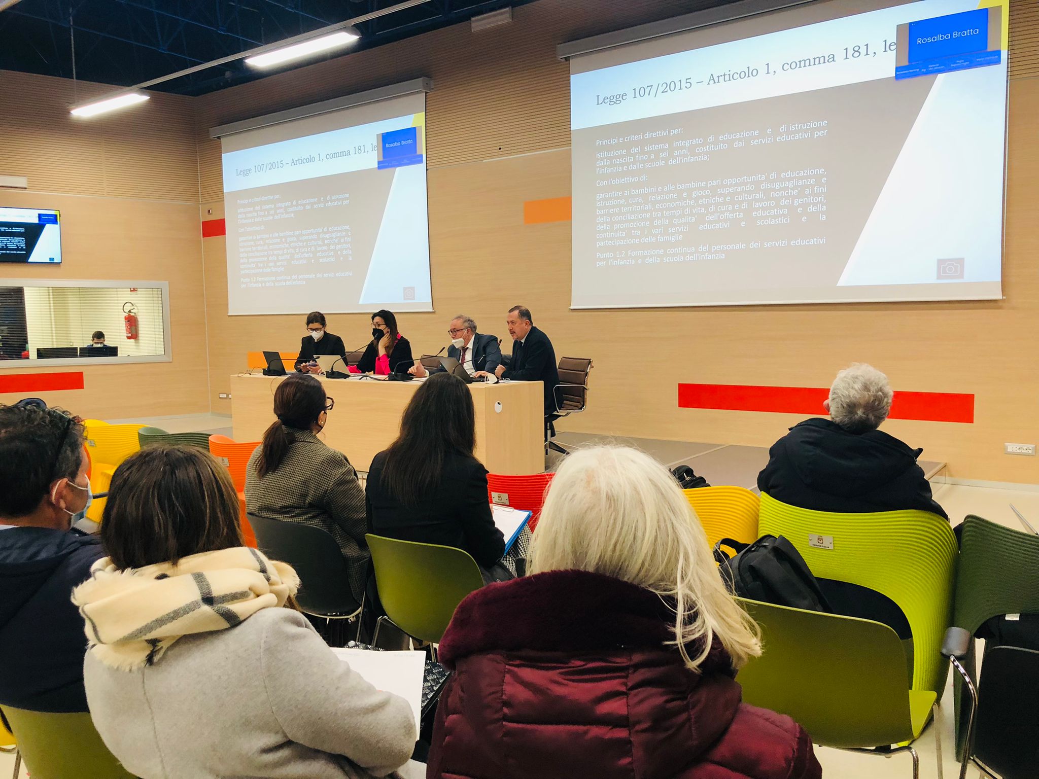 Galleria Regione Puglia e Ufficio Scolastico Regionale insieme per dare avvio alla formazione congiunta del personale addetto nel Sistema integrato Zerosei - Diapositiva 3 di 4