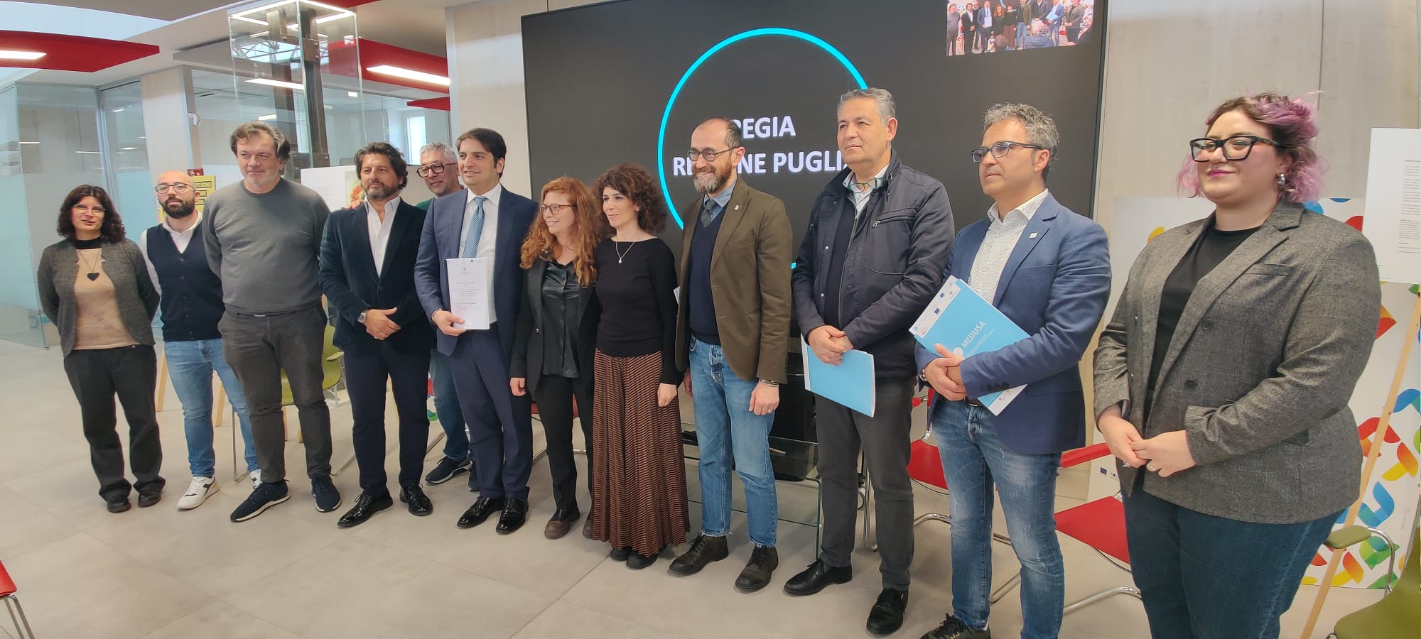 Galleria Protocollo d’Intesa Progetto Medusa, firmata l’alleanza strategica tra il Dipartimento regionale Turismo e Cultura e i Parchi e le Aree Marine Protette pugliesi per lo sviluppo del segmento del Turismo d’Avventura - Diapositiva 2 di 8