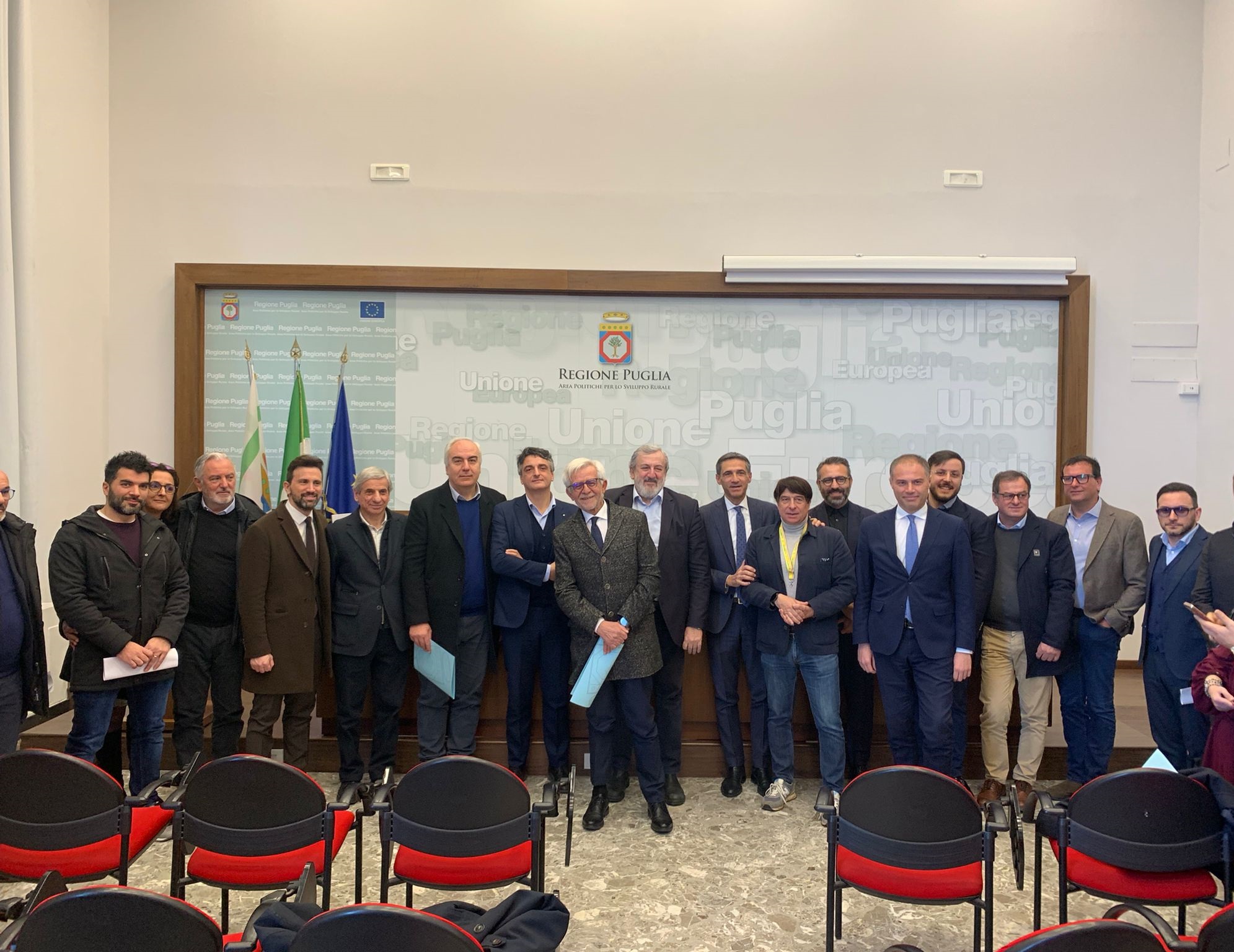 Galleria Ortofrutta: Regione, imprese e Grande distribuzione siglano il primo patto etico di filiera  - Diapositiva 13 di 13