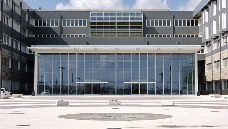 Galleria Il DEA di Lecce ha accolto i suoi primi 9 pazienti affetti da Covid-19 - Diapositiva 1 di 6