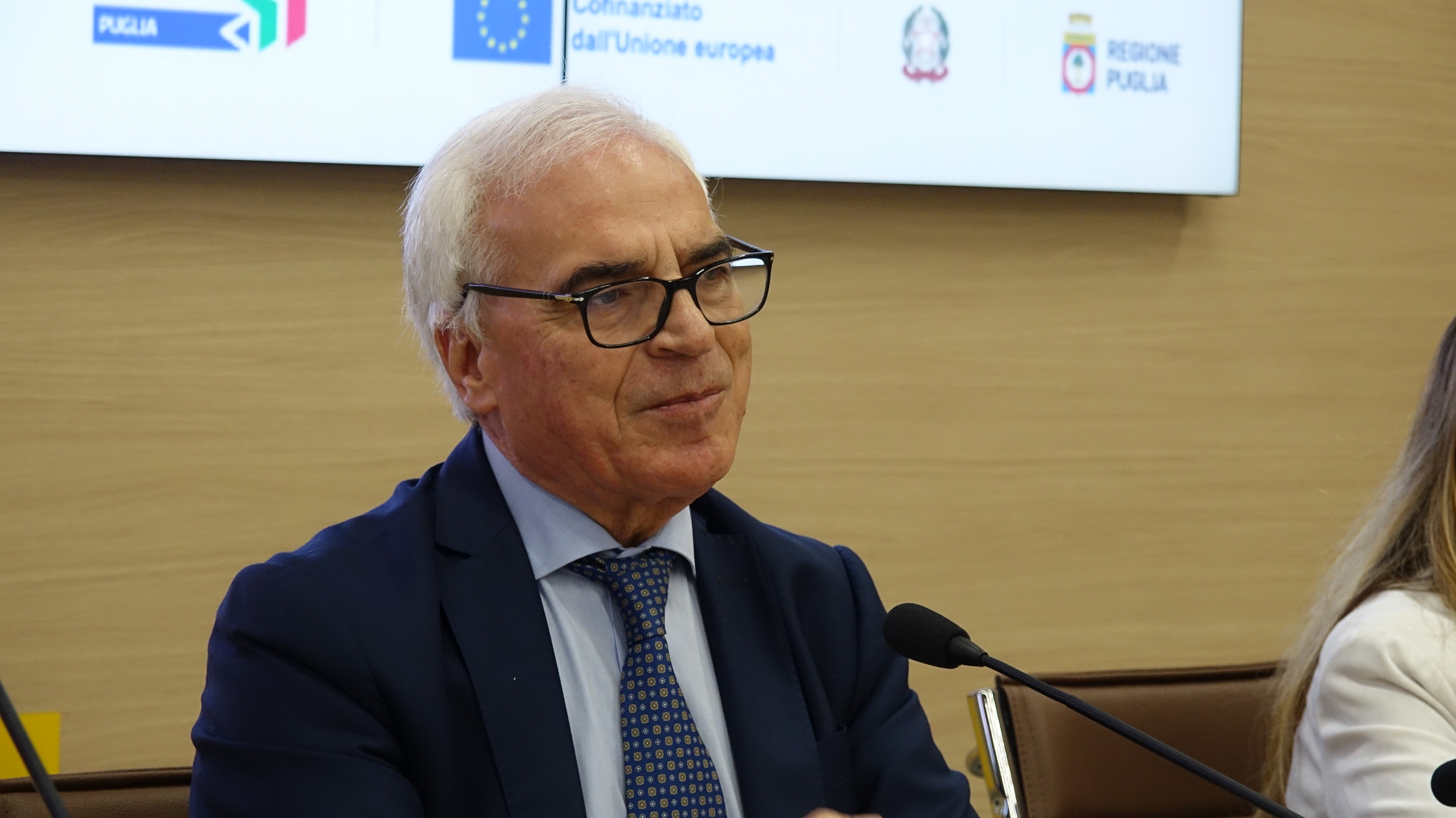 Galleria Emiliano e Palese oggi in Fiera al convegno 'la Tua sanità: connessa, resiliente, vicina.' - Diapositiva 1 di 5