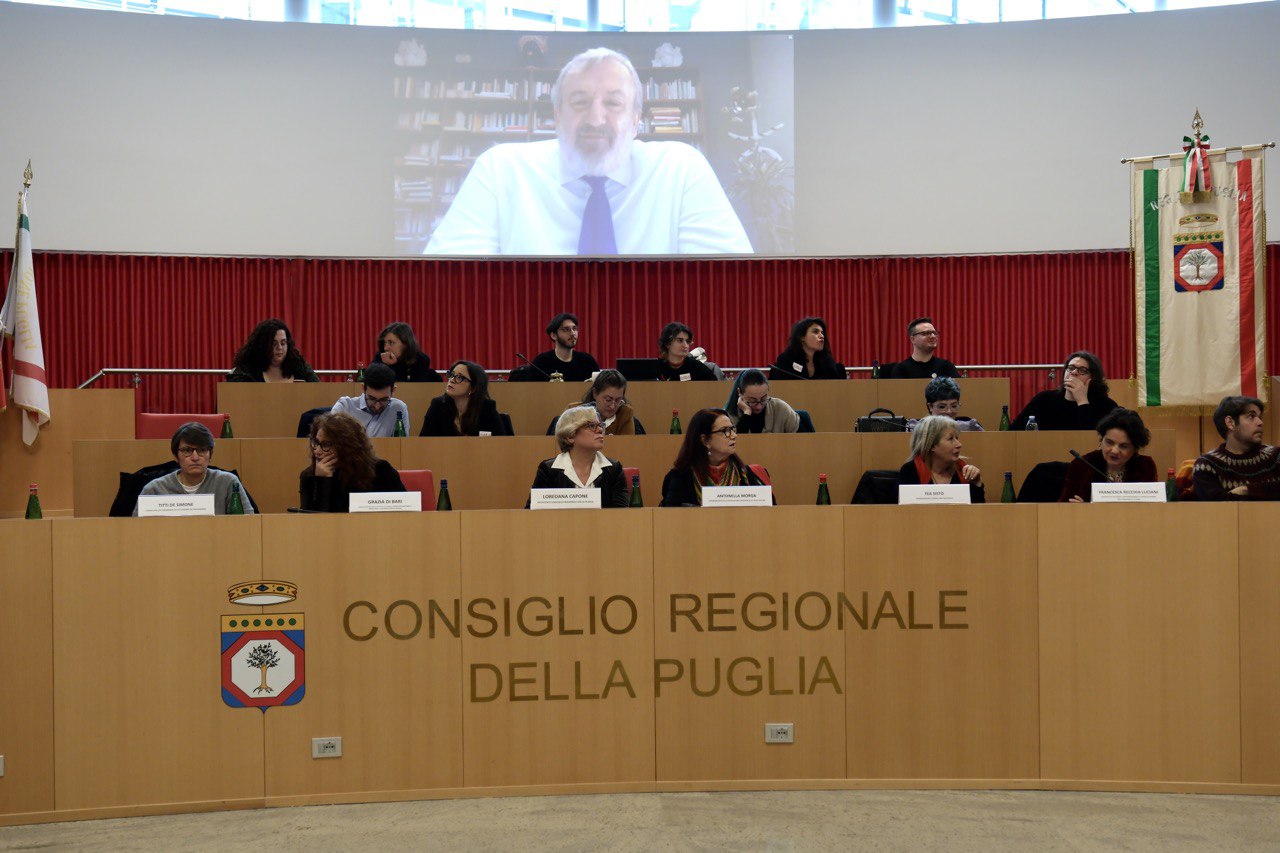 Galleria Fascismo e discriminazioni di genere: la Giornata della Memoria per non dimenticare nessun tipo di discriminazione e violenza - Diapositiva 2 di 20