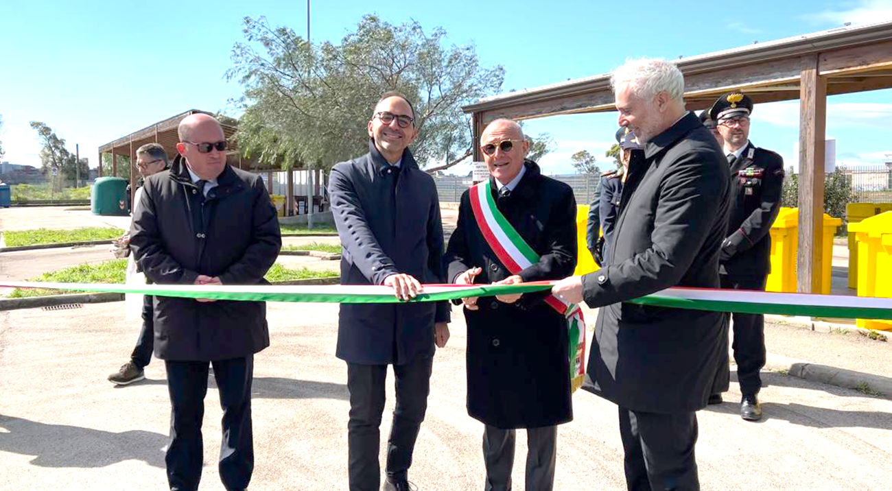 Galleria Centro Comunale per la raccolta dei Rifiuti di Foggia, Piemontese: 