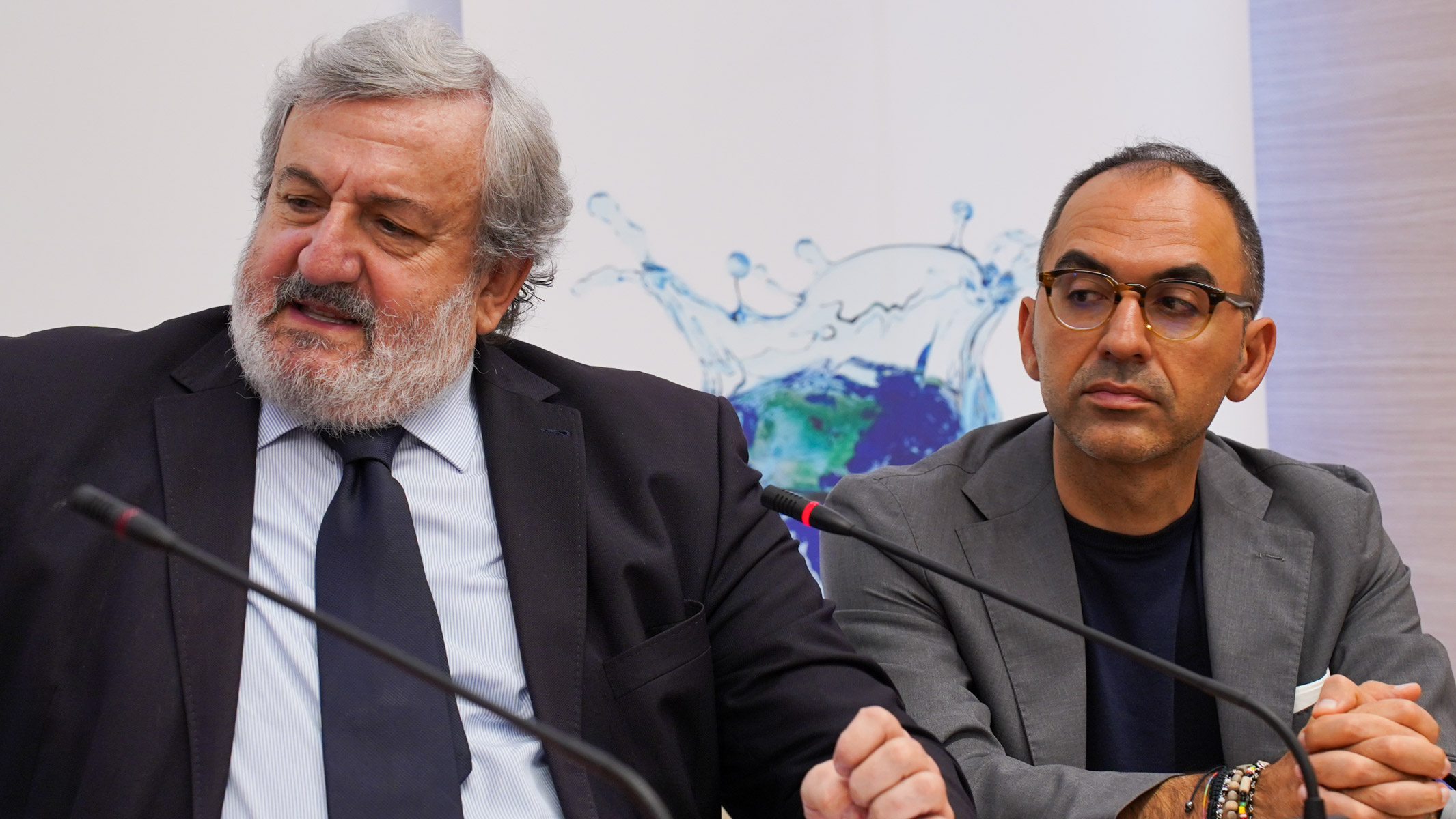 Galleria Presentato da Regione, AIP e AQP il Piano d’Ambito per la gestione delle acque in Puglia - Diapositiva 7 di 10