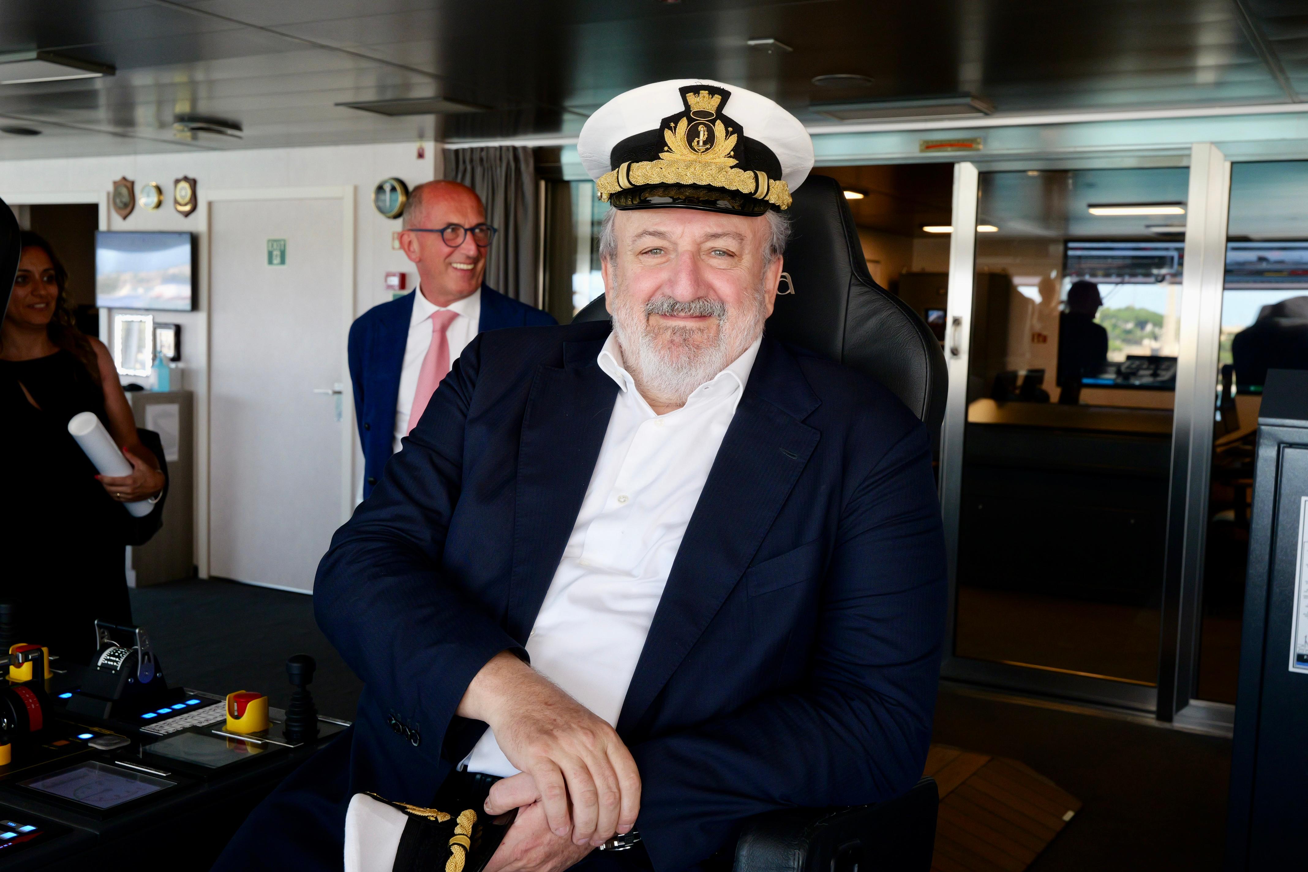Galleria Sbarcano a Brindisi le crociere di lusso della Explora Journeys di MSC - Diapositiva 18 di 20