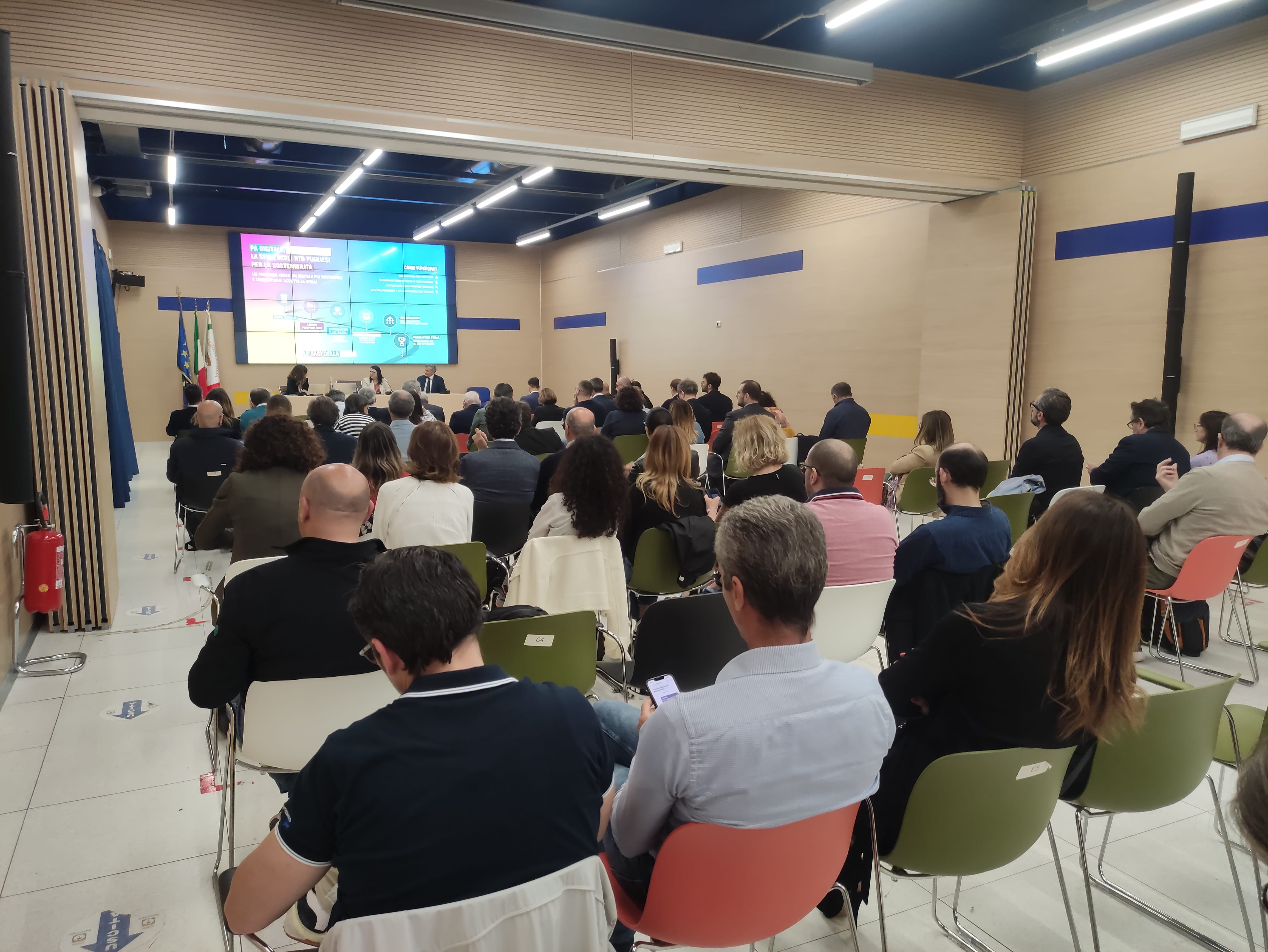 Galleria “PA Digitale, Impatto Reale” i vincitori della sfida tra i Responsabili della Transizione Digitale della Puglia in ottica di sostenibilità ambientale  &nbsp; - Diapositiva 4 di 13