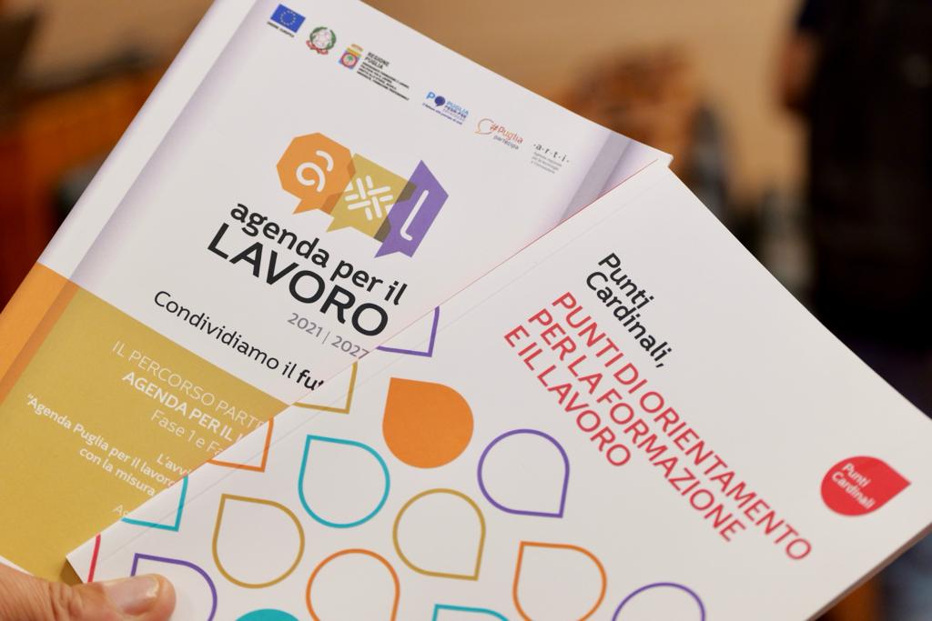 Galleria L’assessore regionale Leo sigla l’accordo con le università pugliesi per il potenziamento del servizio di assistenza psicologica agli studenti - Diapositiva 2 di 11