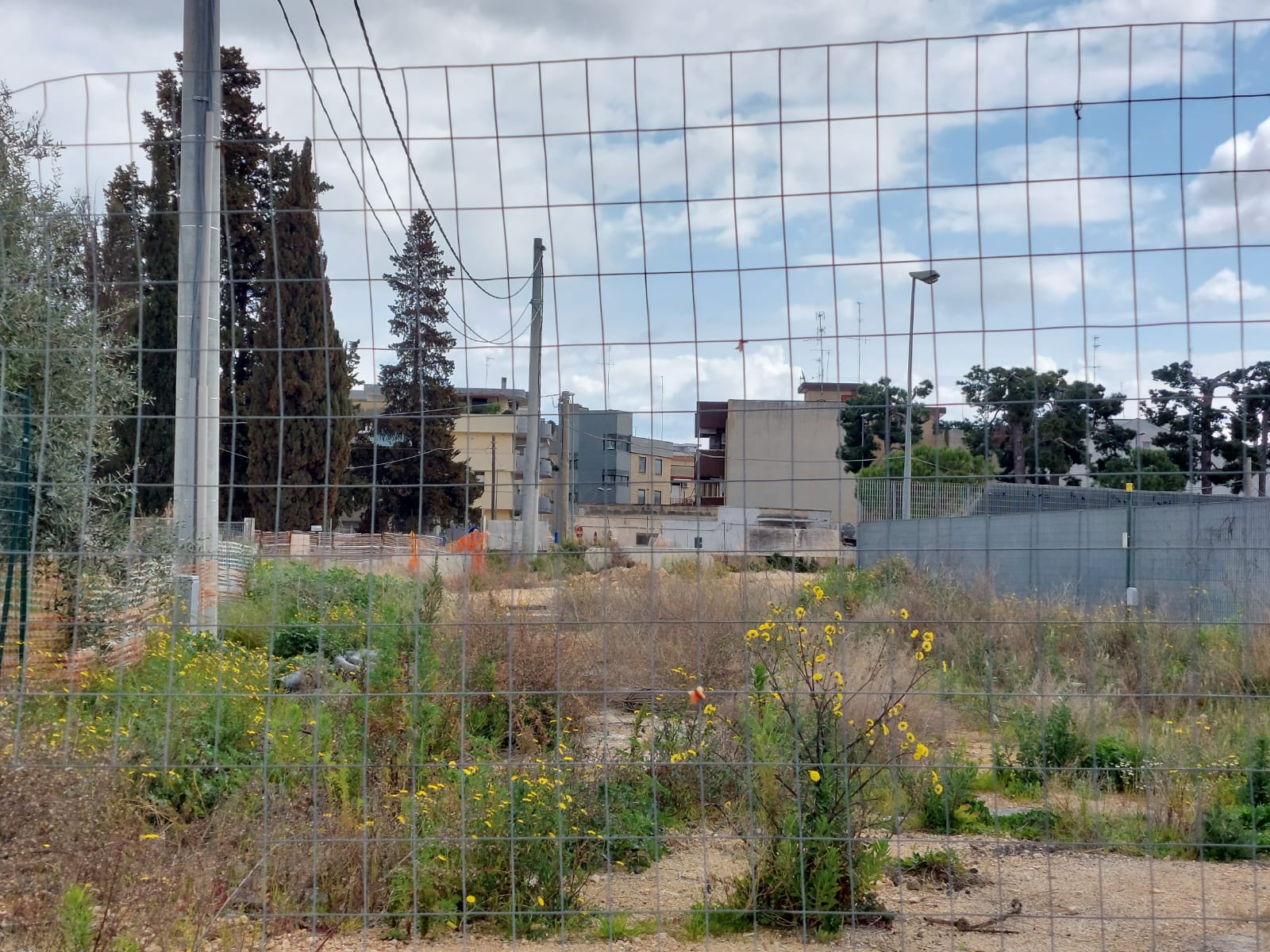 Galleria Maurodinoia, sopralluogo con FSE e sindaco di Triggiano sul cantiere dell’interramento dei binari ferroviari - Diapositiva 10 di 11