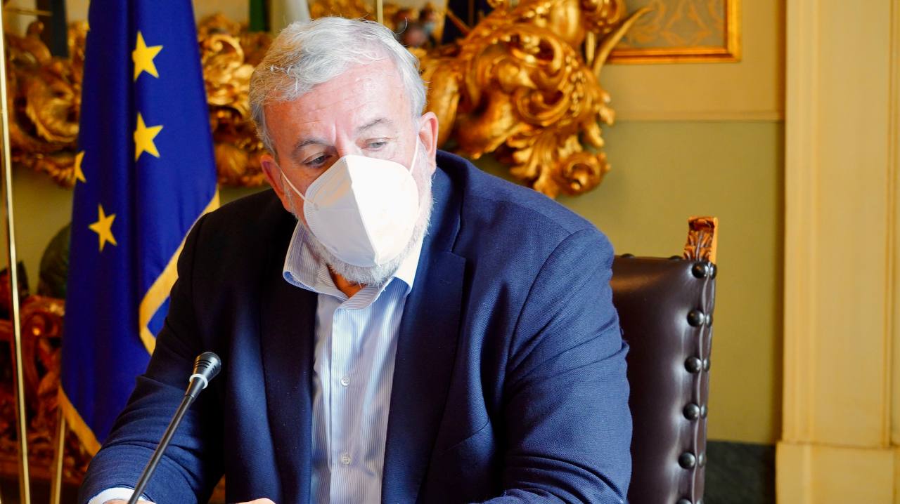 Galleria NUMERO UNICO EUROPEO DI EMERGENZA 112,  EMILIANO: “INNOVAZIONE STRAORDINARIA