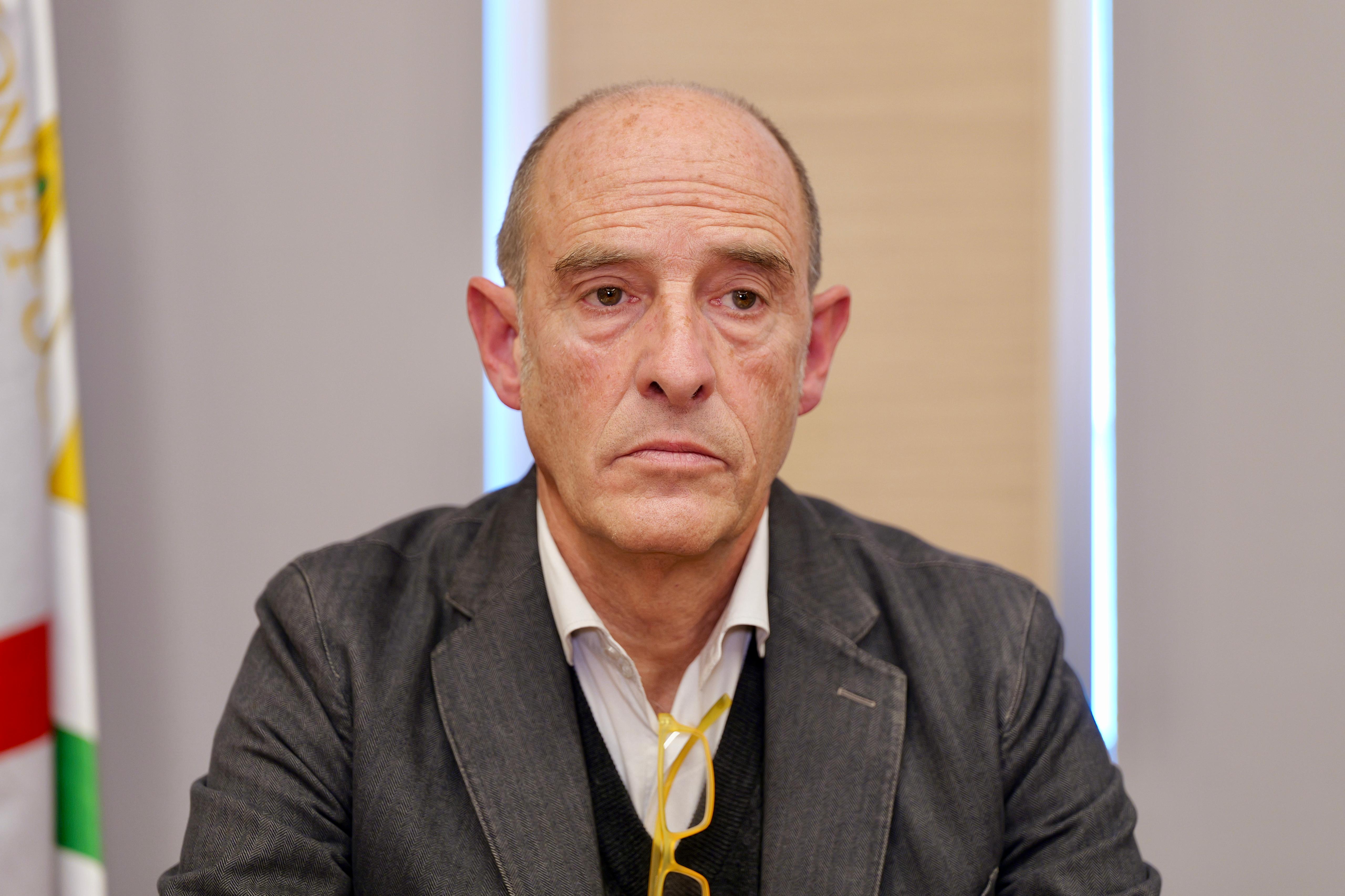 Galleria DONAZIONE DI SANGUE, IL PRESIDENTE EMILIANO FIRMA NUOVA CONVENZIONE - Diapositiva 9 di 12