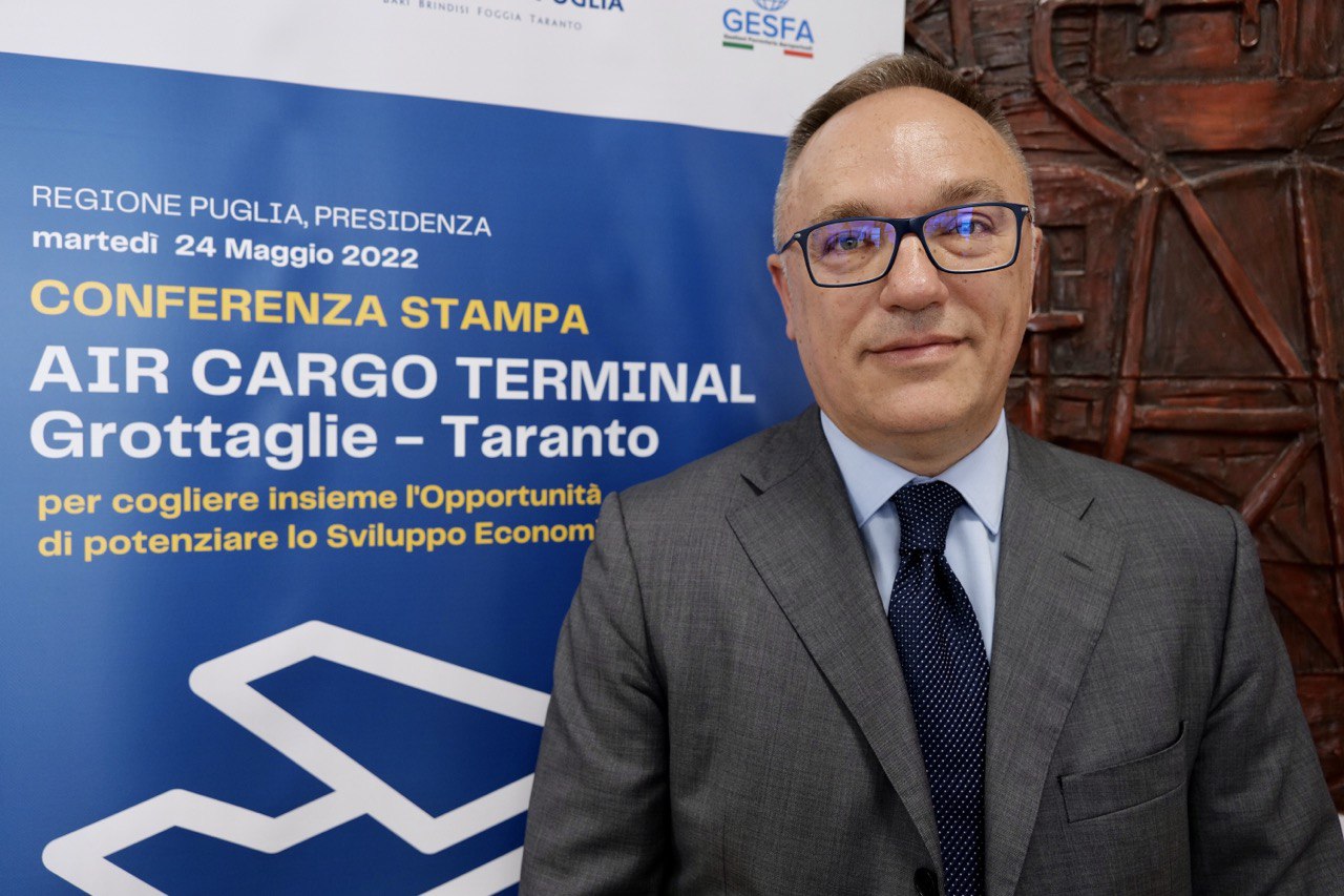 Galleria Aeroporto di Taranto Grottaglie: al via i lavori per il polo integrato per il trasporto merci - Diapositiva 2 di 7