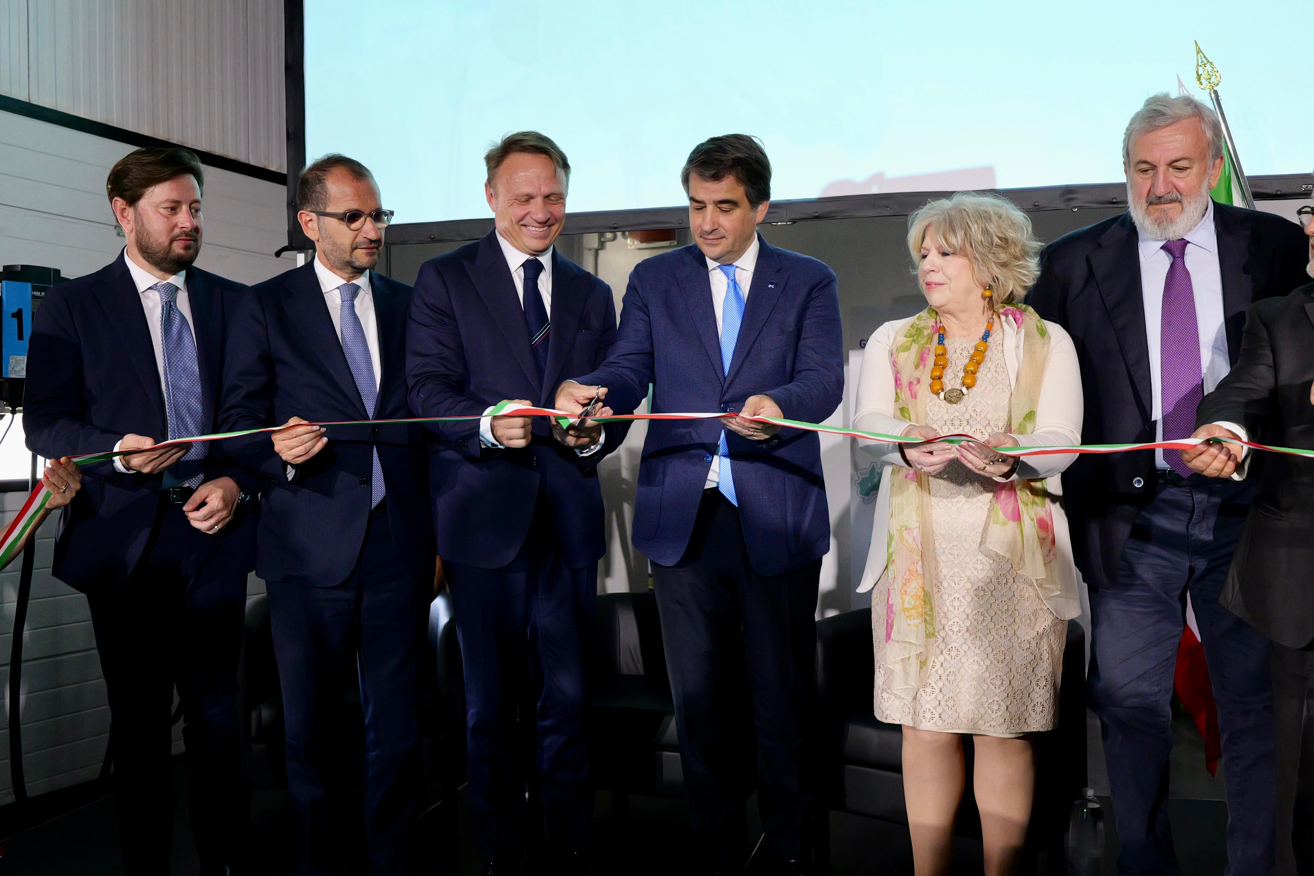 Galleria Granarolo: inaugurato nuovo caseificio Perla di Gioia del Colle, investimento da 25 milioni di euro - Diapositiva 5 di 13