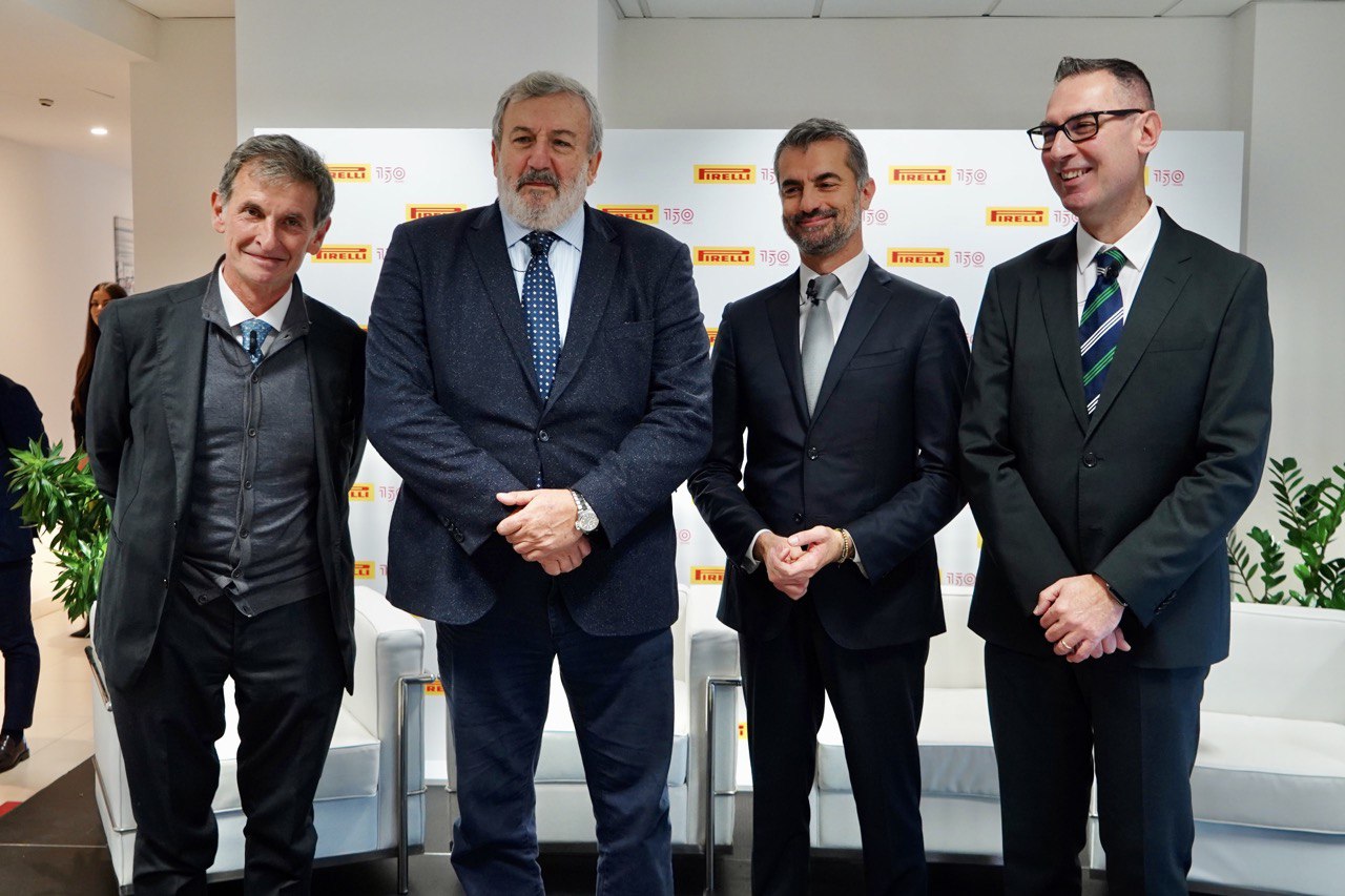 Galleria PIRELLI: PRESENTATO IL ‘DIGITAL SOLUTIONS CENTER’ DI BARI - Diapositiva 3 di 16