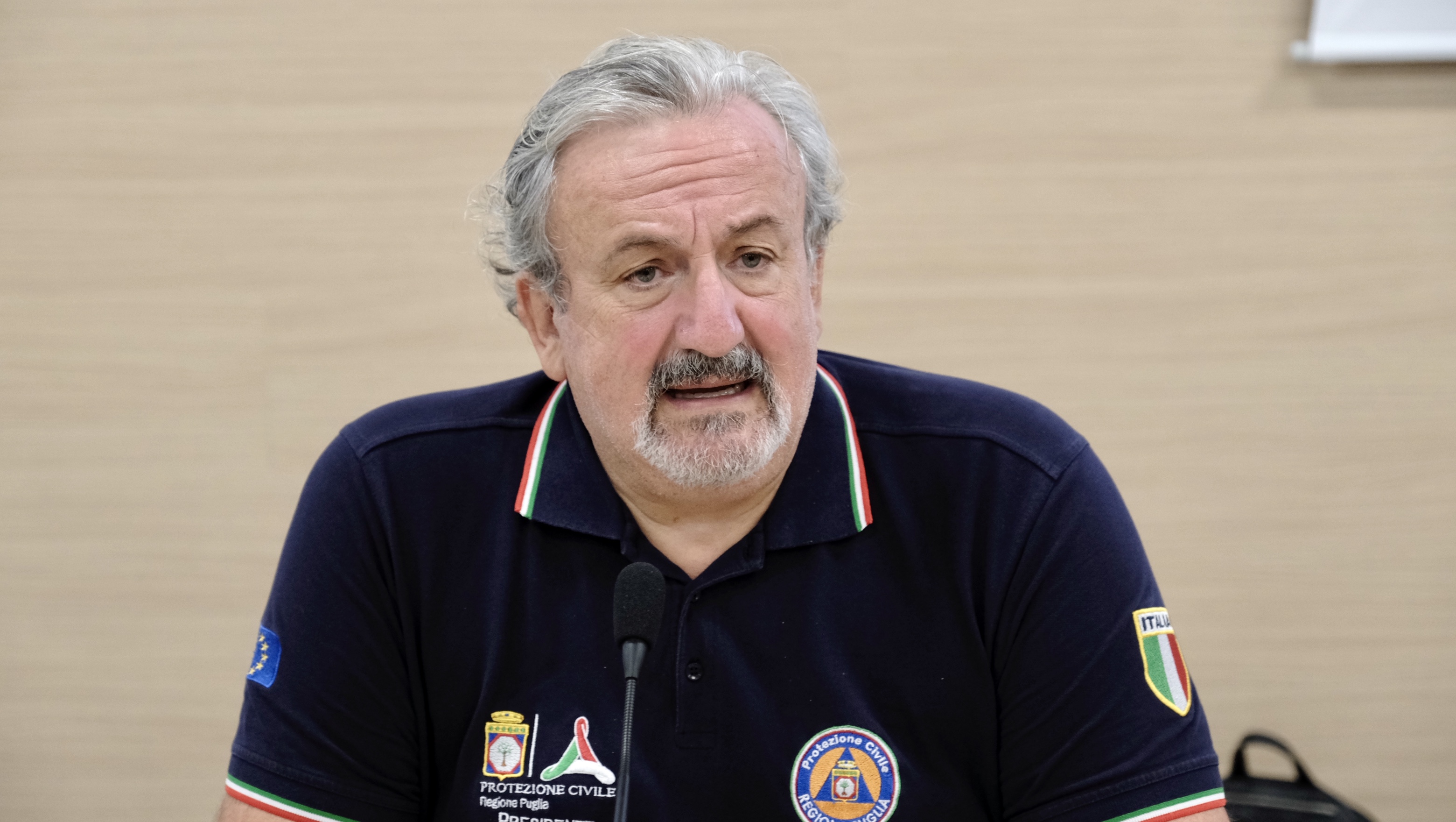 Galleria Presidente Regione e Montanaro presentano il nuovo Piano Ospedaliero della Regione Puglia - Diapositiva 10 di 11