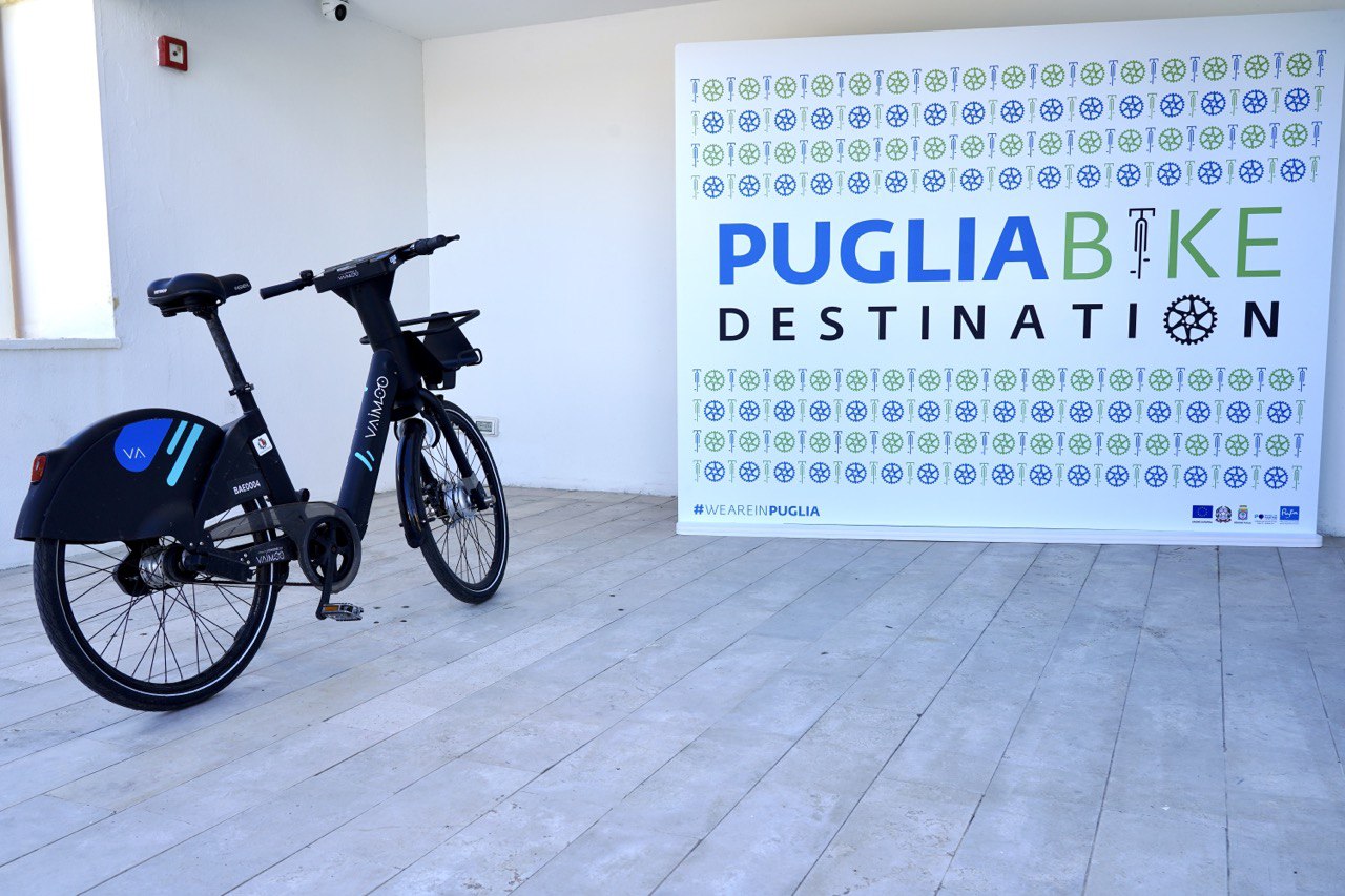 Galleria PUGLIA, LA BICICLETTA TRAINA L’ECONOMIA DELLE DESTINAZIONI TURISTICHE - Diapositiva 13 di 19