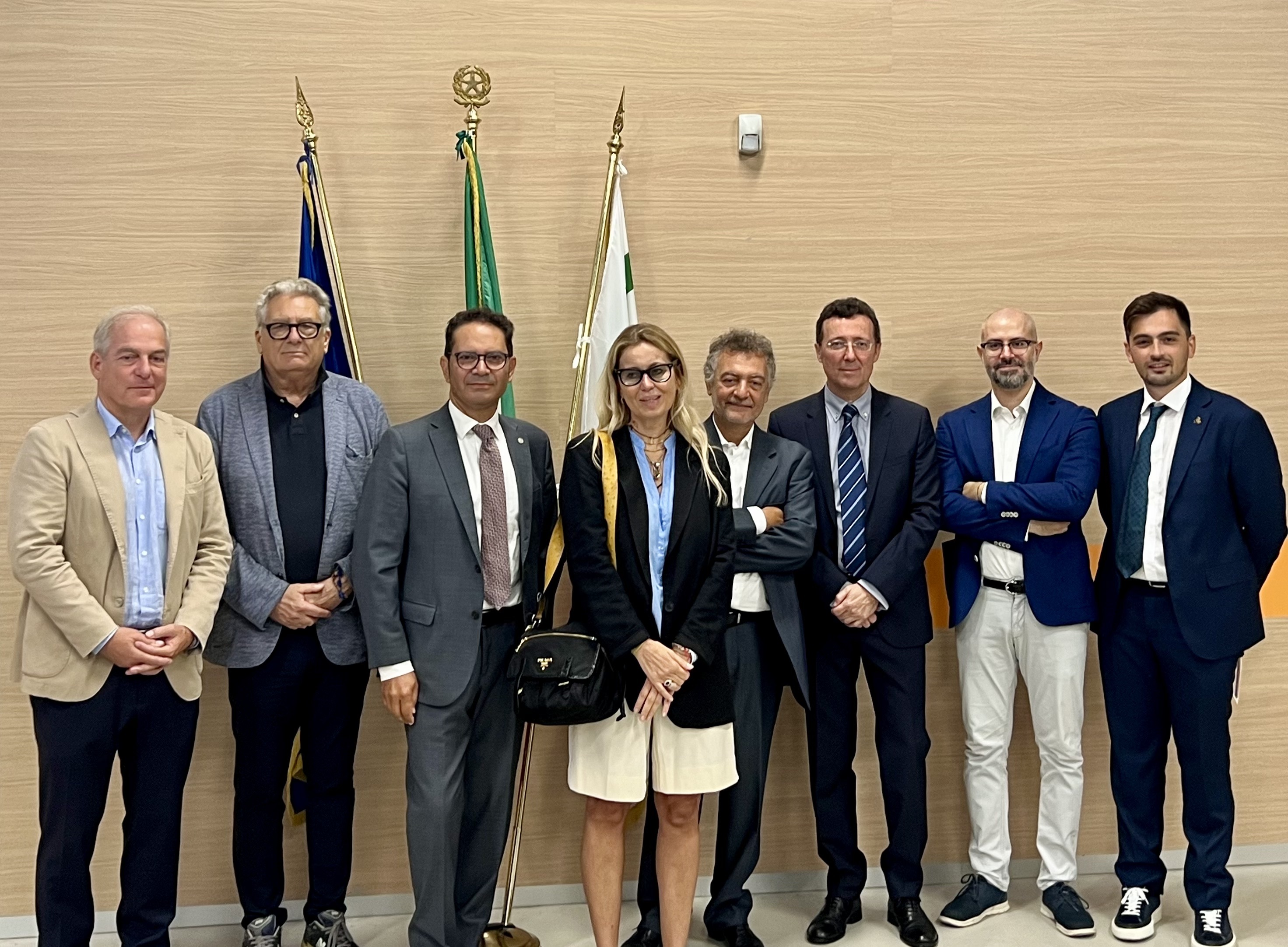 Galleria CICLOTURISMO 2.0: l’infrastruttura leggera e la piattaforma informatica per la sperimentazione nel Parco Naturale Regionale delle Dune Costiere - Diapositiva 1 di 9