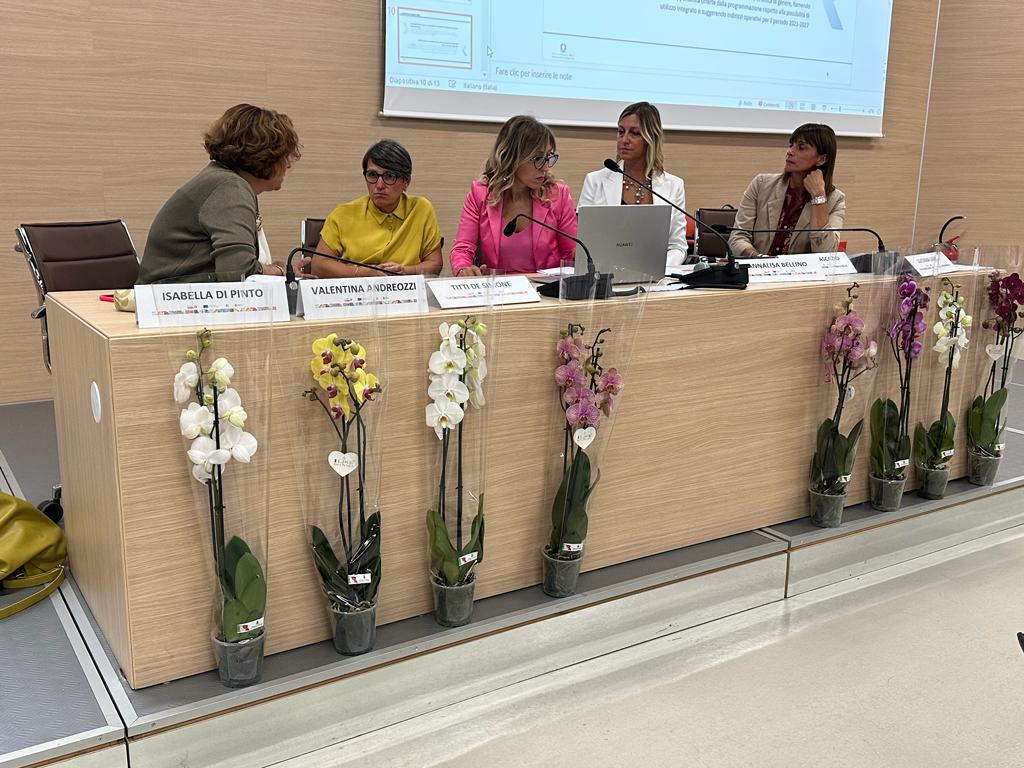 Galleria Genere in Comune: Regione e Anci Puglia insieme per la diffusione delle politiche di genere negli enti locali - Diapositiva 7 di 7