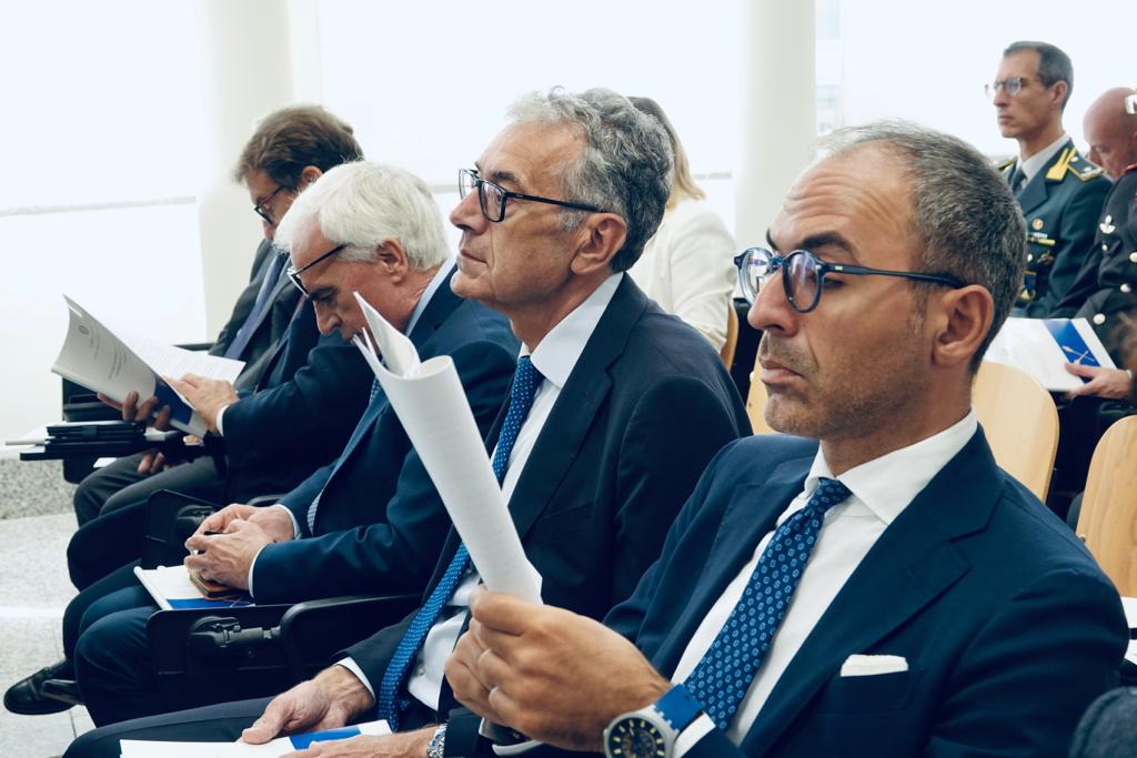 Galleria La Corte dei Conti approva il bilancio della Regione Puglia - Diapositiva 4 di 6